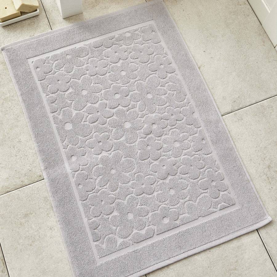 Karaca Home Daisy Gray Foot Towel 50X70 Cm 200.19.01.0178 -  Bath Mats - ebarza Furniture UAE | Shop Modern Furniture in Abu Dhabi & Dubai - مفروشات ايبازرا في الامارات | تسوق اثاث عصري وديكورات مميزة في دبي وابوظبي
