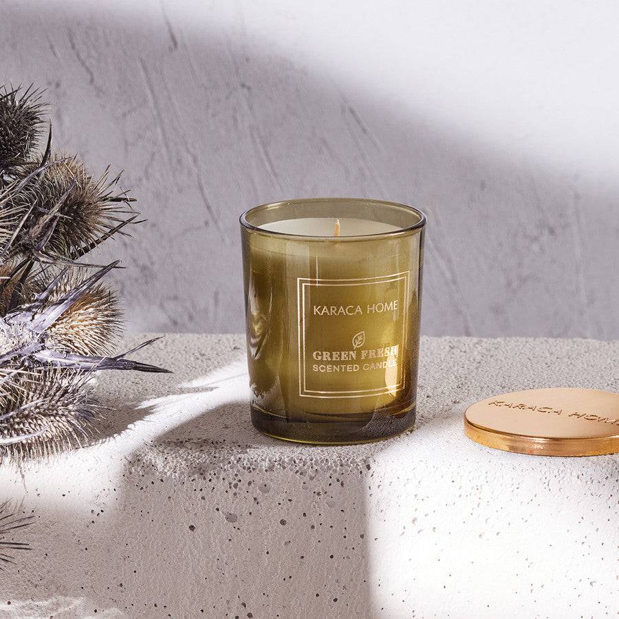 Karaca Home Green Fresh Scented Candle 300.21.02.0057 -  Candles - ebarza Furniture UAE | Shop Modern Furniture in Abu Dhabi & Dubai - مفروشات ايبازرا في الامارات | تسوق اثاث عصري وديكورات مميزة في دبي وابوظبي
