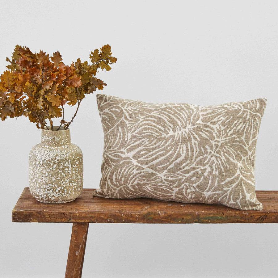 Karaca Home Leaf Ecru Filled Pillow 30X50Cm 200.18.01.0666 -  Cushions - ebarza Furniture UAE | Shop Modern Furniture in Abu Dhabi & Dubai - مفروشات ايبازرا في الامارات | تسوق اثاث عصري وديكورات مميزة في دبي وابوظبي