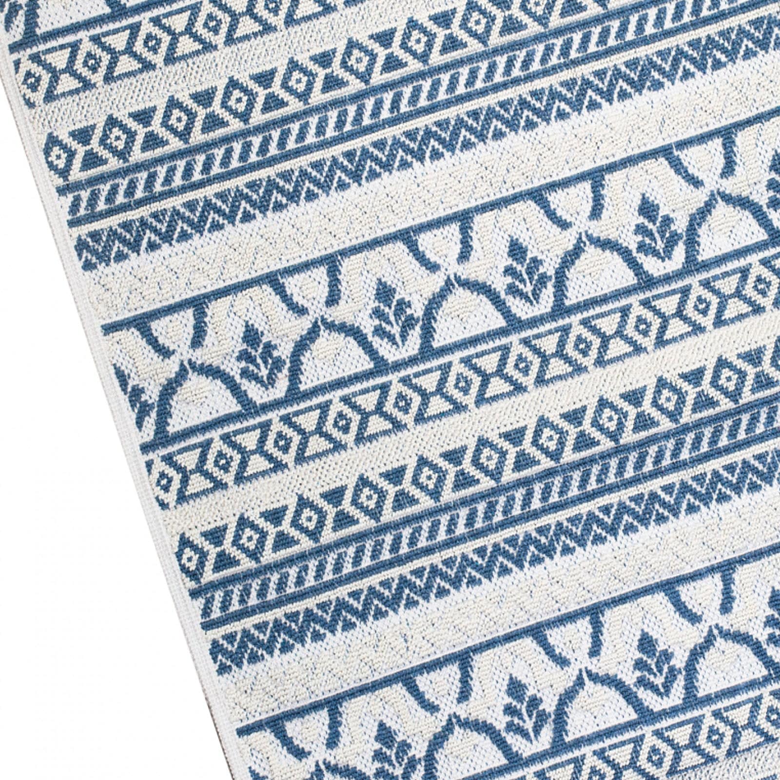 Karaca Home Morocco 80X150 Cm Ecru-Blue Indigo 201.17.01.0075 -  Towels - ebarza Furniture UAE | Shop Modern Furniture in Abu Dhabi & Dubai - مفروشات ايبازرا في الامارات | تسوق اثاث عصري وديكورات مميزة في دبي وابوظبي