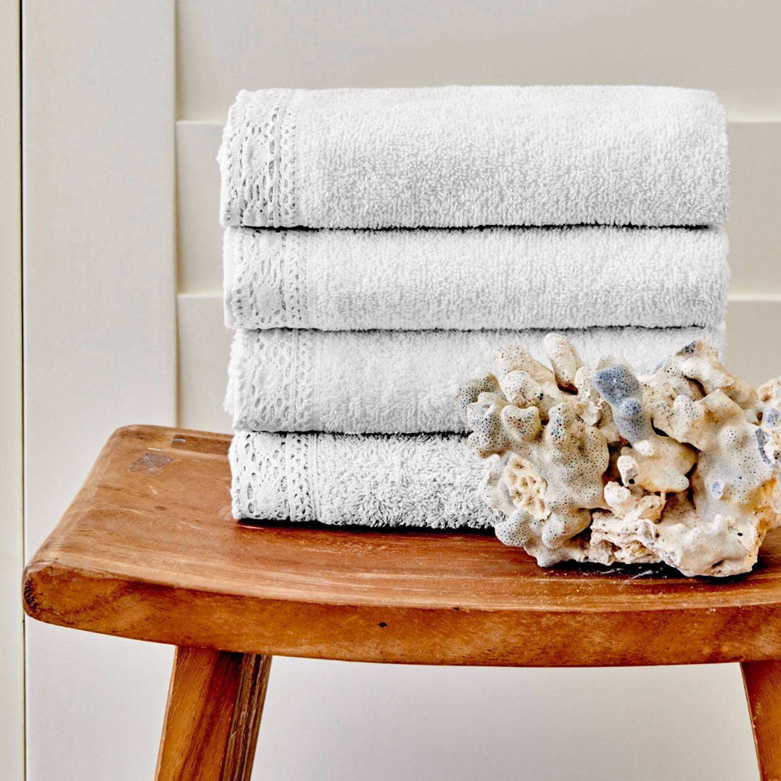 Karaca Home Olly Set Of 4 White Face Towel With Coping 200.16.01.0430 -  Towels - ebarza Furniture UAE | Shop Modern Furniture in Abu Dhabi & Dubai - مفروشات ايبازرا في الامارات | تسوق اثاث عصري وديكورات مميزة في دبي وابوظبي