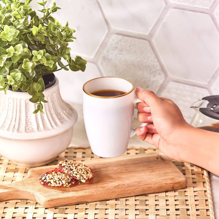 Karaca Retro White Mug 153.03.06.4613 -  Mugs - ebarza Furniture UAE | Shop Modern Furniture in Abu Dhabi & Dubai - مفروشات ايبازرا في الامارات | تسوق اثاث عصري وديكورات مميزة في دبي وابوظبي