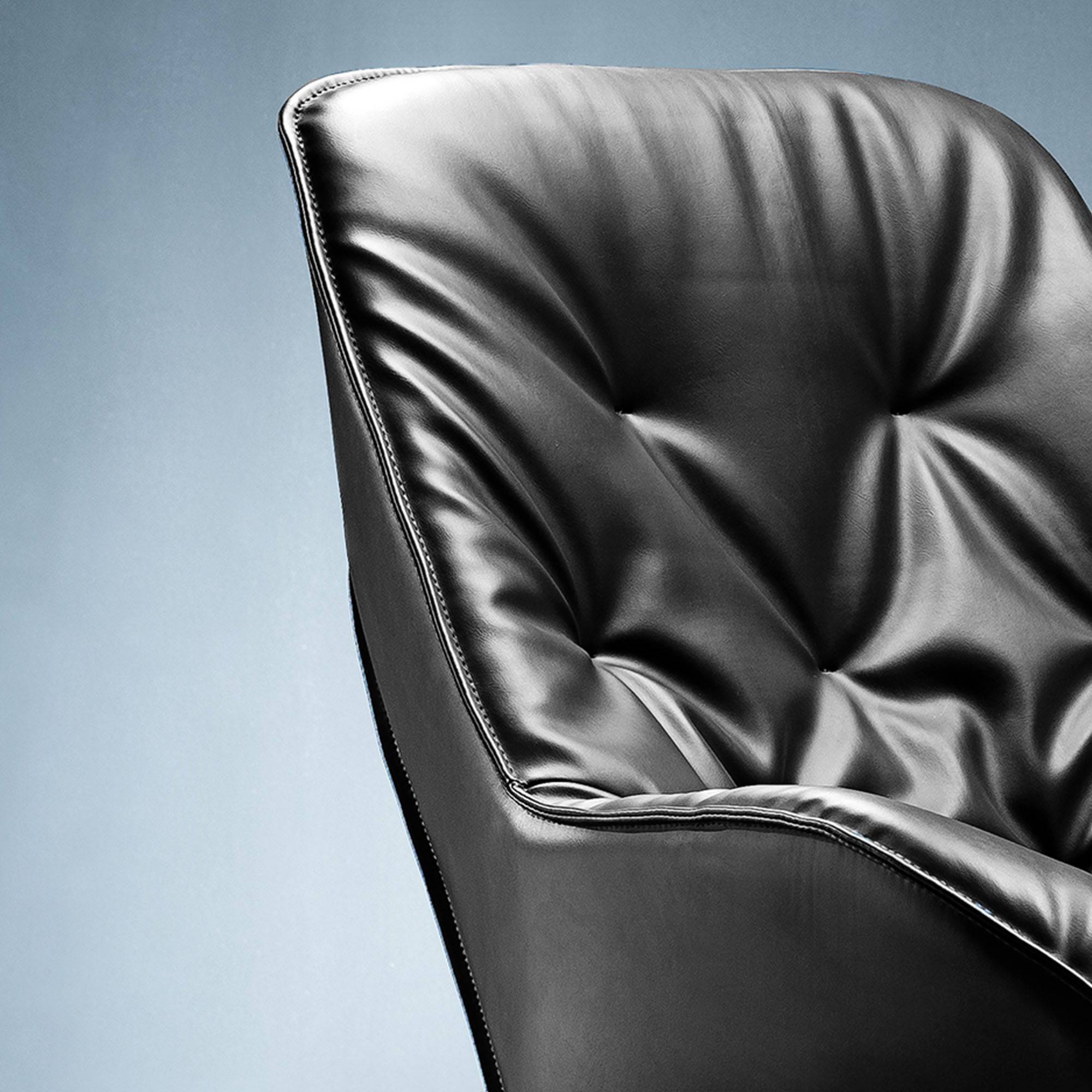 Pre-order 65 Days Delivery Latina Lounge Chair LC030 -  Lounge Chairs - ebarza Furniture UAE | Shop Modern Furniture in Abu Dhabi & Dubai - مفروشات ايبازرا في الامارات | تسوق اثاث عصري وديكورات مميزة في دبي وابوظبي