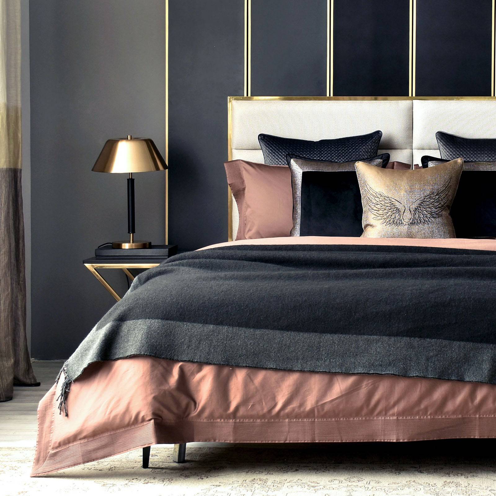 Laval Full Bedding Set Ebb-009 -  Bedding - ebarza Furniture UAE | Shop Modern Furniture in Abu Dhabi & Dubai - مفروشات ايبازرا في الامارات | تسوق اثاث عصري وديكورات مميزة في دبي وابوظبي