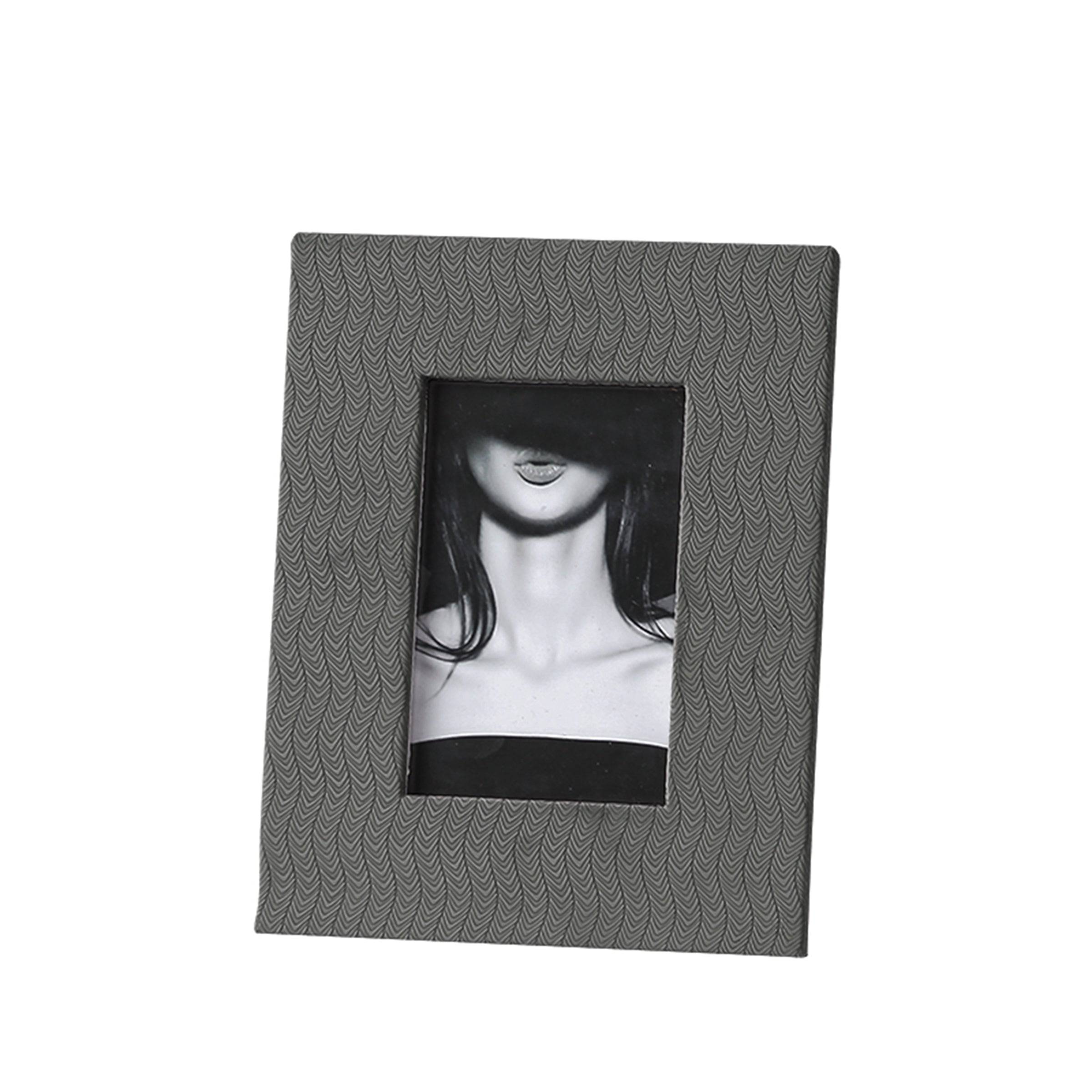 Light Green Folded Photo Frame Fb-Pg2132C -  Photo Frames - ebarza Furniture UAE | Shop Modern Furniture in Abu Dhabi & Dubai - مفروشات ايبازرا في الامارات | تسوق اثاث عصري وديكورات مميزة في دبي وابوظبي