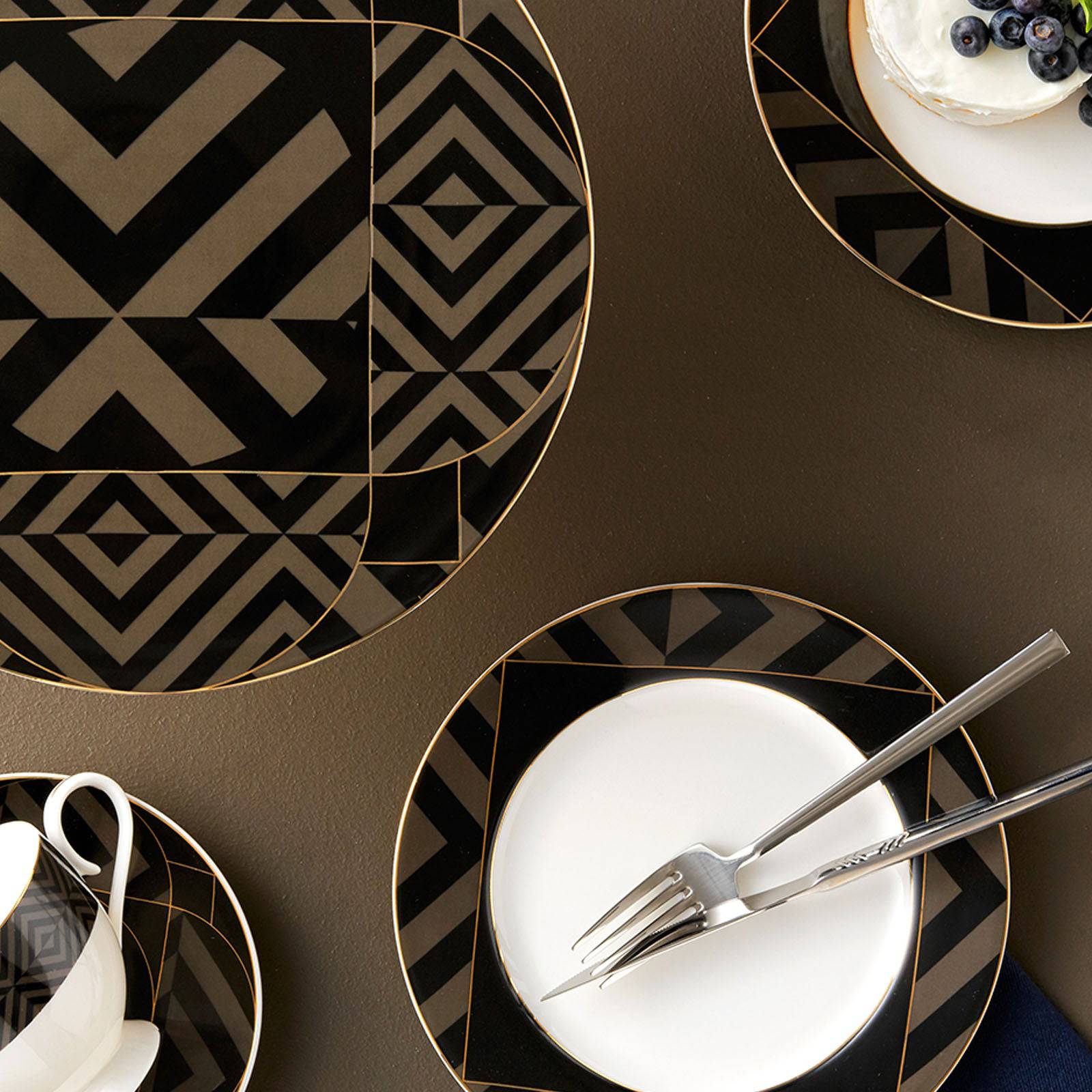 Lina 19 Piece 6 Seater Cake Set 153.03.07.8412 -  Cake Sets - ebarza Furniture UAE | Shop Modern Furniture in Abu Dhabi & Dubai - مفروشات ايبازرا في الامارات | تسوق اثاث عصري وديكورات مميزة في دبي وابوظبي
