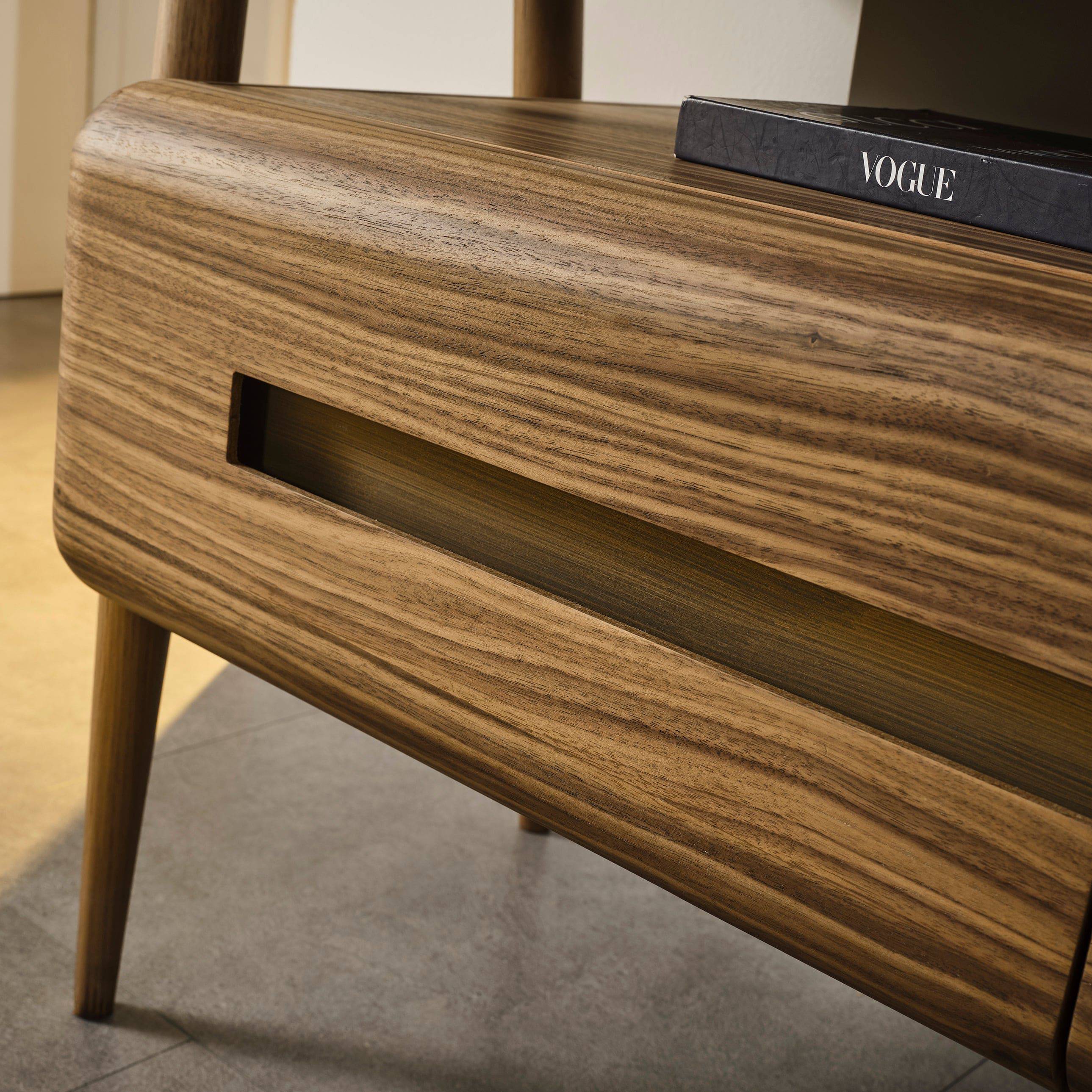Display Item - Lucca Kristal Tv Unit Krstl-Lucatvu-NAKHEEL -  DISPLAY ITEM - ebarza Furniture UAE | Shop Modern Furniture in Abu Dhabi & Dubai - مفروشات ايبازرا في الامارات | تسوق اثاث عصري وديكورات مميزة في دبي وابوظبي