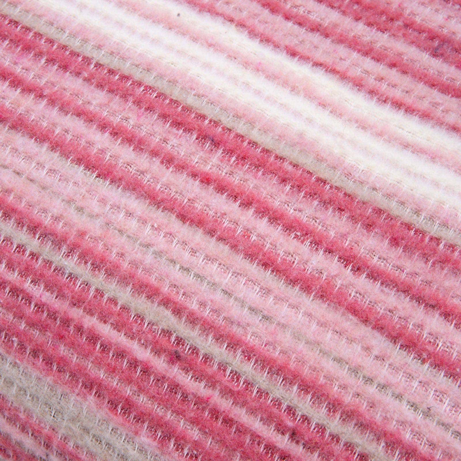 Lyon Pink Double Softline Blanket 201.15.01.0071 -  Blankets - ebarza Furniture UAE | Shop Modern Furniture in Abu Dhabi & Dubai - مفروشات ايبازرا في الامارات | تسوق اثاث عصري وديكورات مميزة في دبي وابوظبي