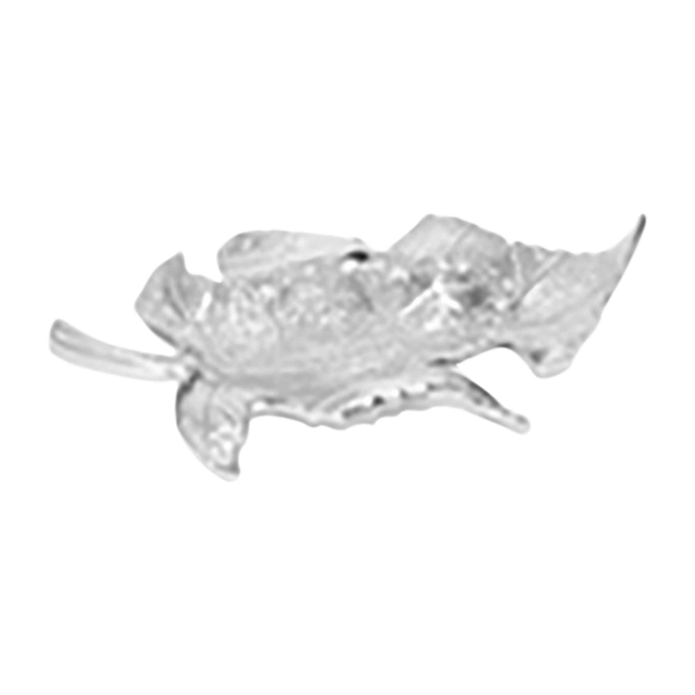 Maple Leaf Metal Tray - Silver 16350-01 -  Plates - ebarza Furniture UAE | Shop Modern Furniture in Abu Dhabi & Dubai - مفروشات ايبازرا في الامارات | تسوق اثاث عصري وديكورات مميزة في دبي وابوظبي