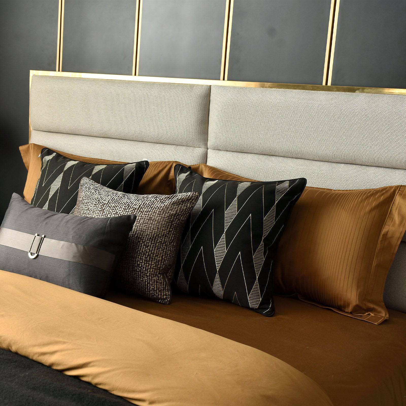 Oise Full Bedding Set Ebb-007 -  Bedding - ebarza Furniture UAE | Shop Modern Furniture in Abu Dhabi & Dubai - مفروشات ايبازرا في الامارات | تسوق اثاث عصري وديكورات مميزة في دبي وابوظبي