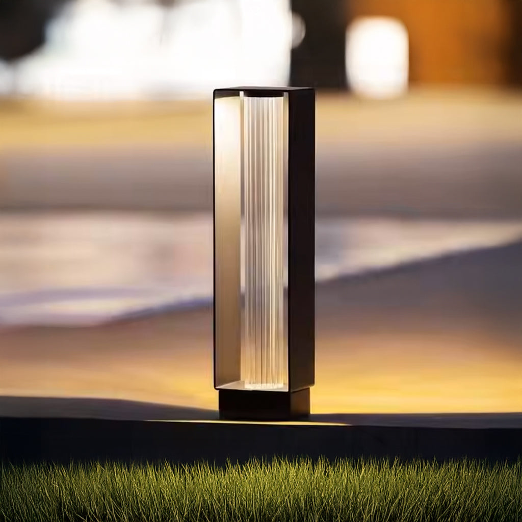 Outdoor Floor Lamp LWC541-620 -  Outdoor lightings - ebarza Furniture UAE | Shop Modern Furniture in Abu Dhabi & Dubai - مفروشات ايبازرا في الامارات | تسوق اثاث عصري وديكورات مميزة في دبي وابوظبي