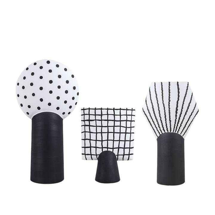 Pillar Vase -Black C Fa-D21023C -  Home Decor Figurines - ebarza Furniture UAE | Shop Modern Furniture in Abu Dhabi & Dubai - مفروشات ايبازرا في الامارات | تسوق اثاث عصري وديكورات مميزة في دبي وابوظبي