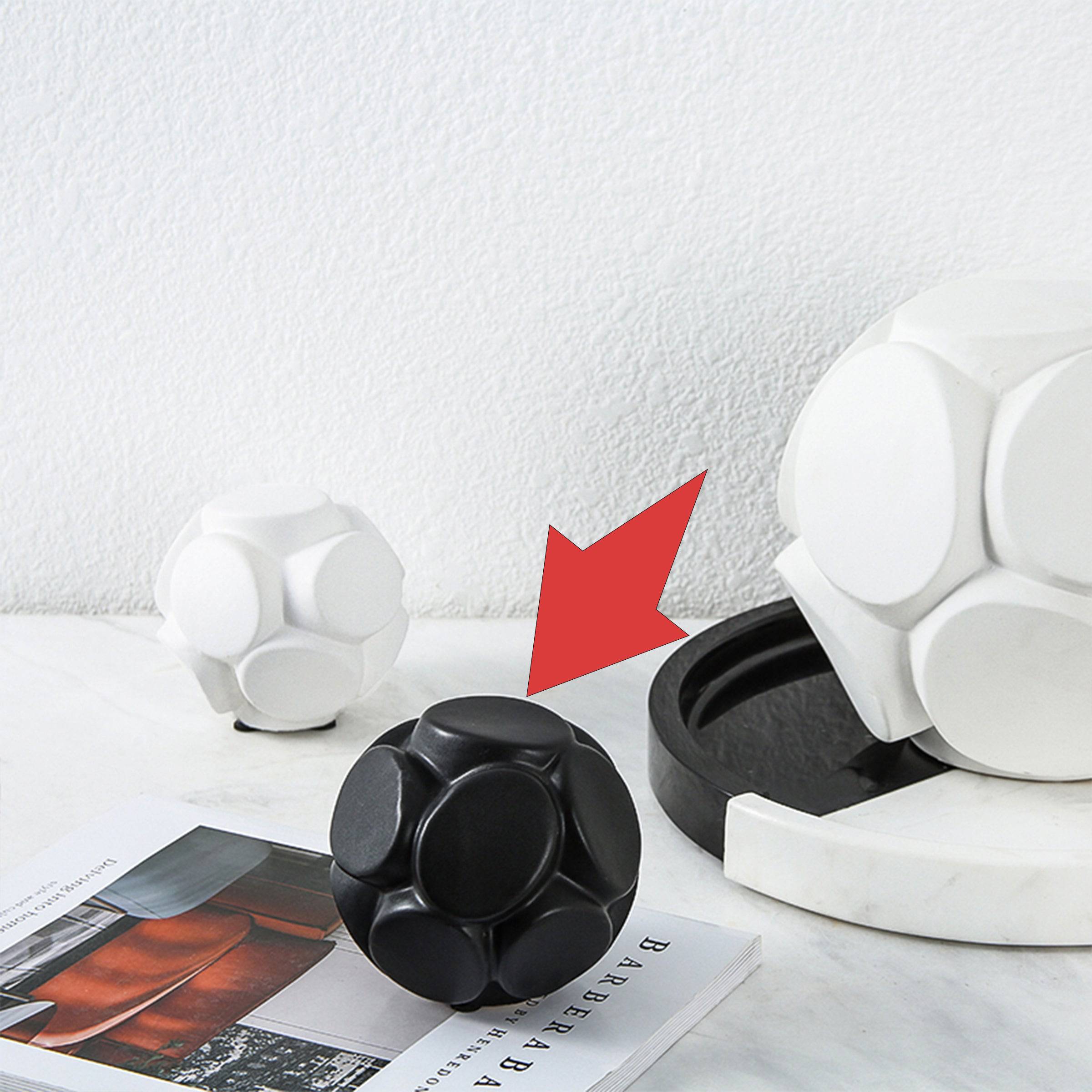 Round Piece Ball-Black A Fa-D21001A -  Home Decor Figurines - ebarza Furniture UAE | Shop Modern Furniture in Abu Dhabi & Dubai - مفروشات ايبازرا في الامارات | تسوق اثاث عصري وديكورات مميزة في دبي وابوظبي