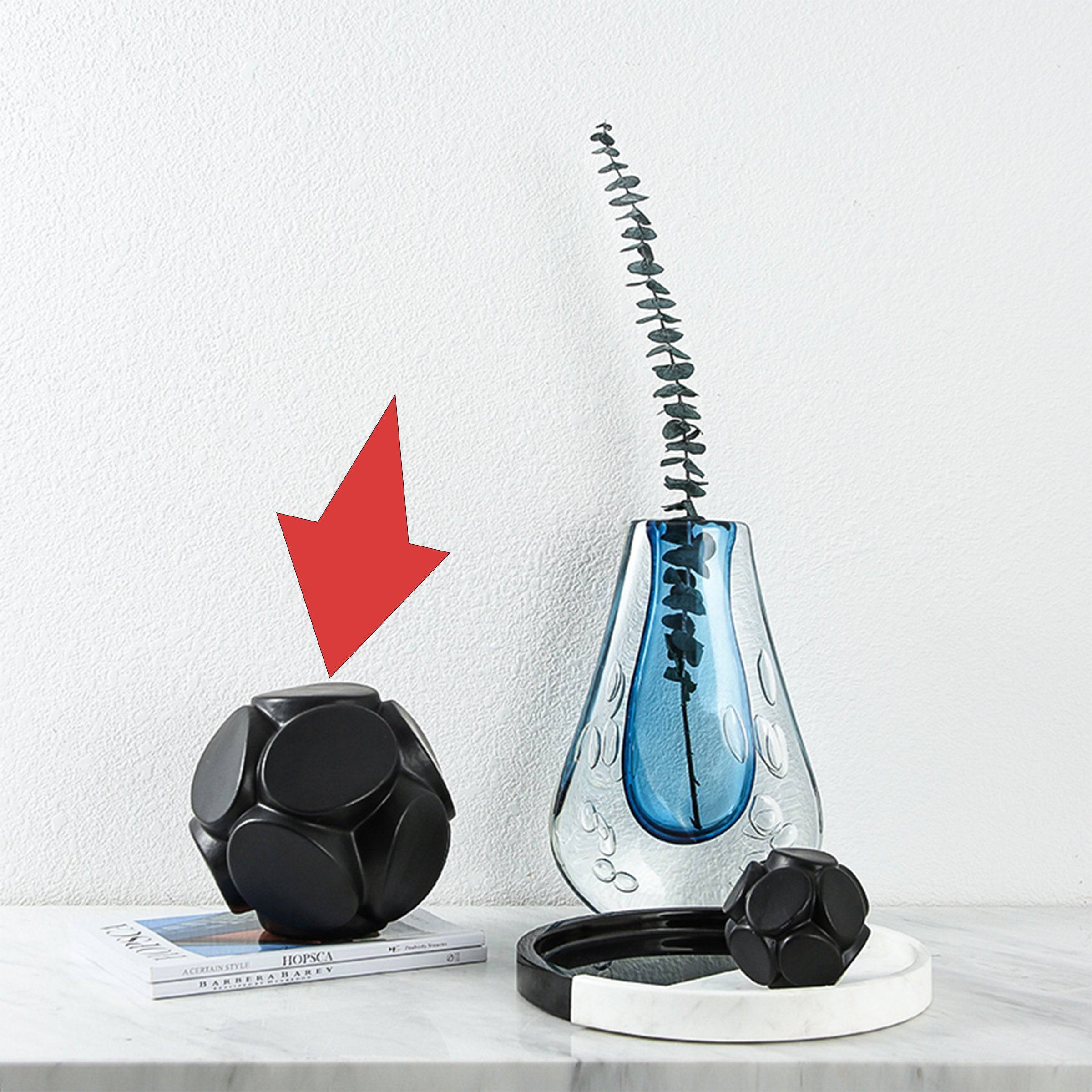 Round Piece Ball-Black A Fa-D21001A -  Home Decor Figurines - ebarza Furniture UAE | Shop Modern Furniture in Abu Dhabi & Dubai - مفروشات ايبازرا في الامارات | تسوق اثاث عصري وديكورات مميزة في دبي وابوظبي