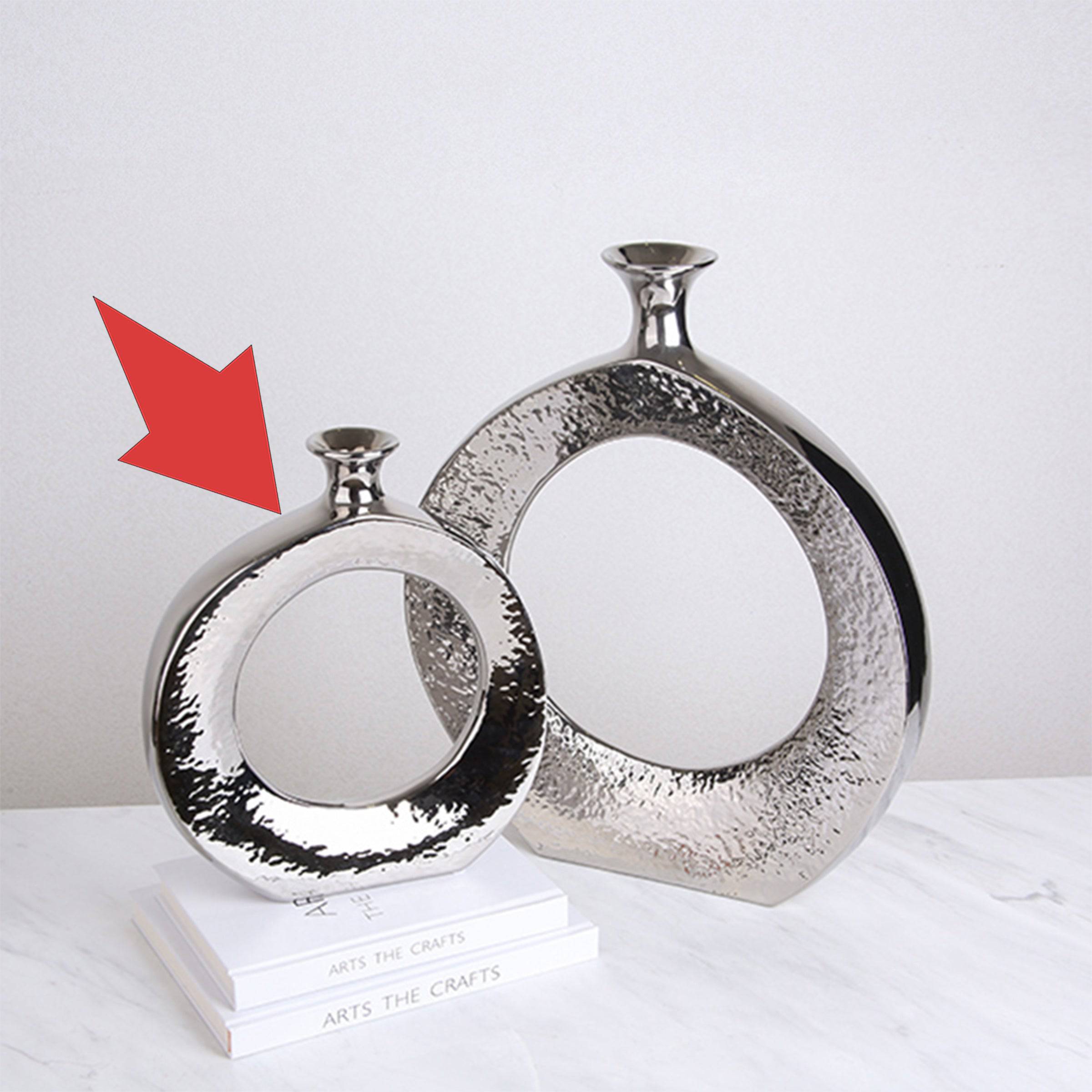 Silver Circle Vase-B Fa-D1960B -  Vases - ebarza Furniture UAE | Shop Modern Furniture in Abu Dhabi & Dubai - مفروشات ايبازرا في الامارات | تسوق اثاث عصري وديكورات مميزة في دبي وابوظبي