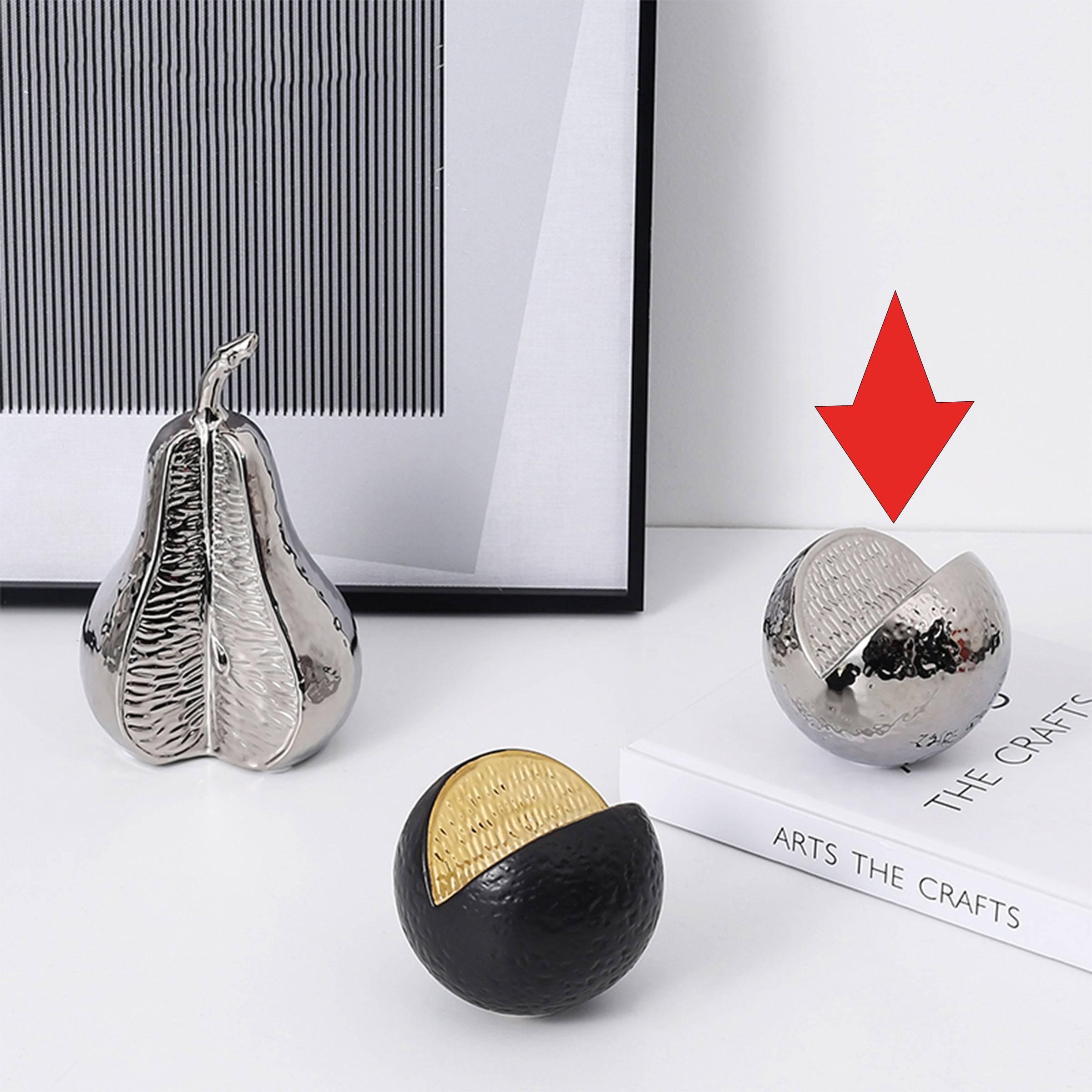 Silver Orange Ornament -A Fa-D21087A -  Home Decor Figurines - ebarza Furniture UAE | Shop Modern Furniture in Abu Dhabi & Dubai - مفروشات ايبازرا في الامارات | تسوق اثاث عصري وديكورات مميزة في دبي وابوظبي