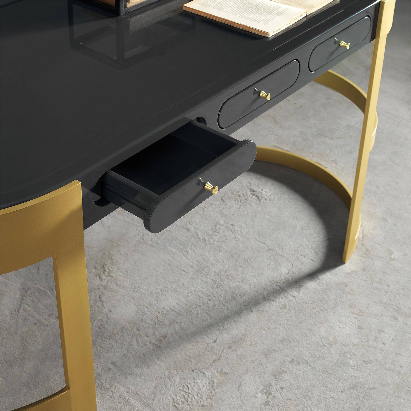 Tag Desk Tag-001 -  Office Desks - ebarza Furniture UAE | Shop Modern Furniture in Abu Dhabi & Dubai - مفروشات ايبازرا في الامارات | تسوق اثاث عصري وديكورات مميزة في دبي وابوظبي
