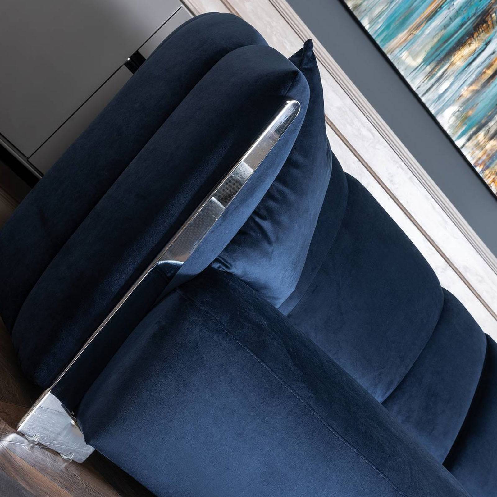 Ultra Armchair Ultra-Chair -  Armchairs - ebarza Furniture UAE | Shop Modern Furniture in Abu Dhabi & Dubai - مفروشات ايبازرا في الامارات | تسوق اثاث عصري وديكورات مميزة في دبي وابوظبي