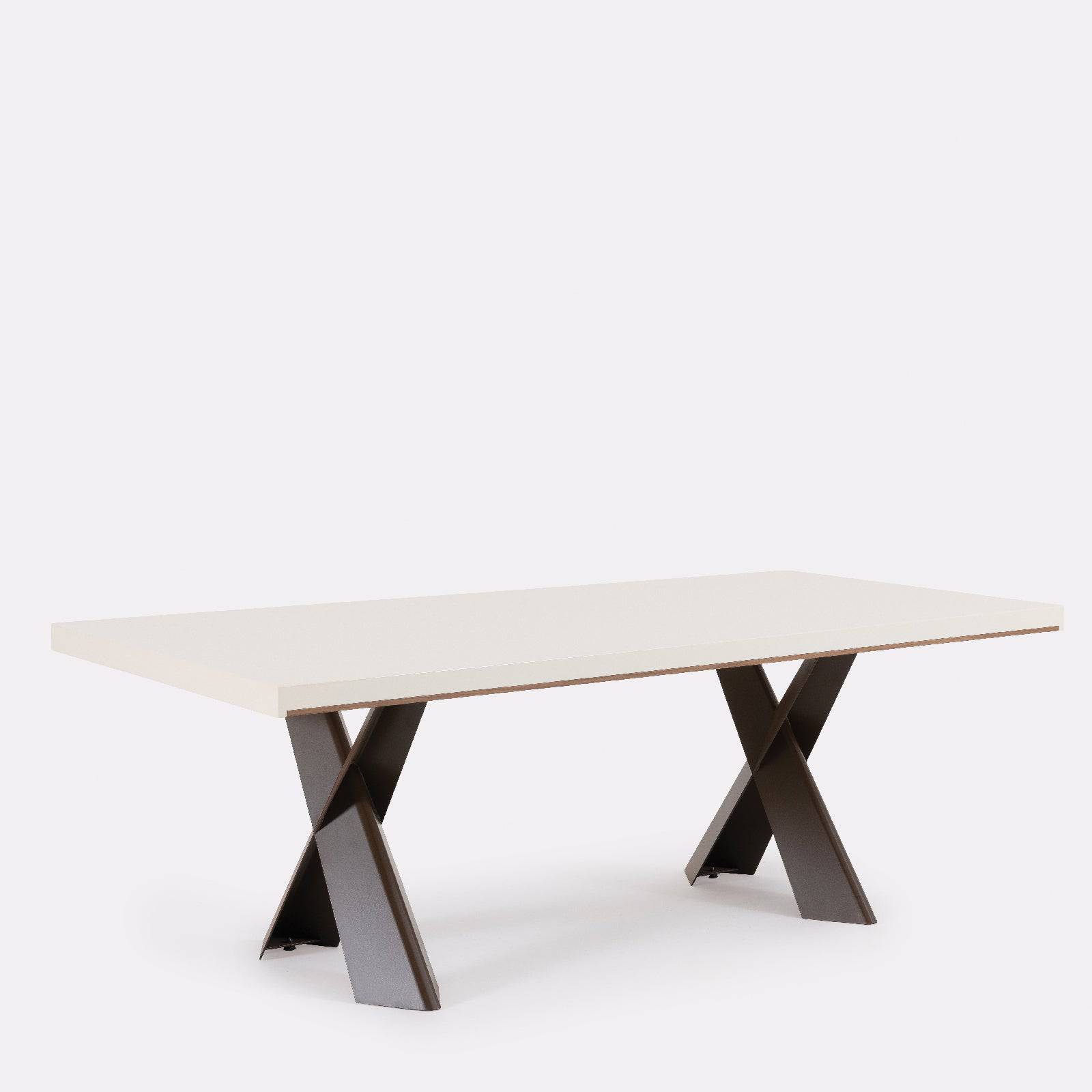 Display Item - Valentina Dining Table Valent-Table-YAS -  DISPLAY ITEM - ebarza Furniture UAE | Shop Modern Furniture in Abu Dhabi & Dubai - مفروشات ايبازرا في الامارات | تسوق اثاث عصري وديكورات مميزة في دبي وابوظبي