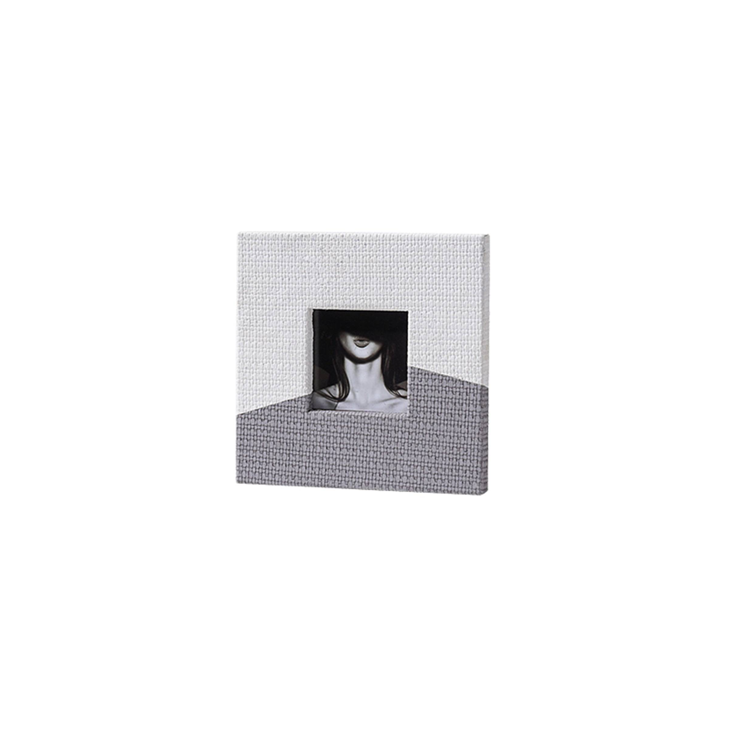 Weaving Pattern Photo Frame-B Fb-Pg2138D -  Photo Frames - ebarza Furniture UAE | Shop Modern Furniture in Abu Dhabi & Dubai - مفروشات ايبازرا في الامارات | تسوق اثاث عصري وديكورات مميزة في دبي وابوظبي