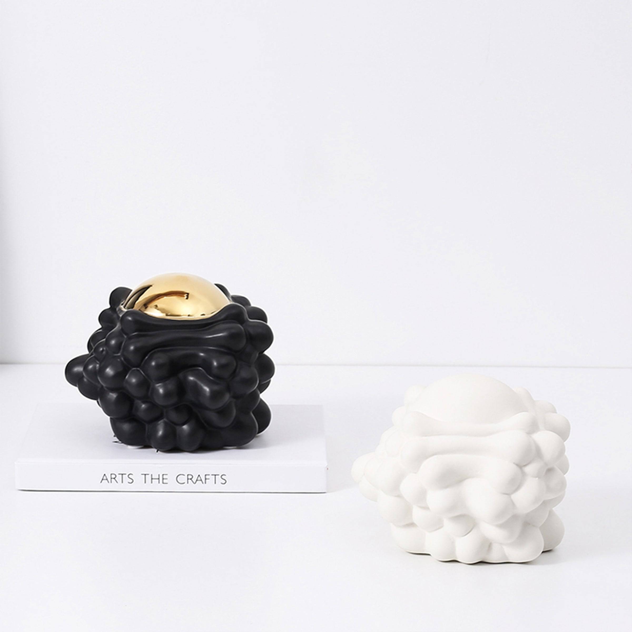 White Corṛugated Ball -A Fa-D21070A -  Home Decor Figurines - ebarza Furniture UAE | Shop Modern Furniture in Abu Dhabi & Dubai - مفروشات ايبازرا في الامارات | تسوق اثاث عصري وديكورات مميزة في دبي وابوظبي