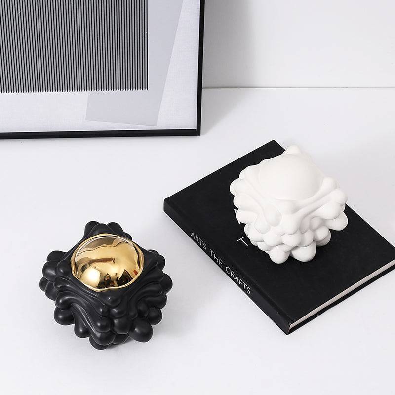 White Corṛugated Ball -A Fa-D21070A -  Home Decor Figurines - ebarza Furniture UAE | Shop Modern Furniture in Abu Dhabi & Dubai - مفروشات ايبازرا في الامارات | تسوق اثاث عصري وديكورات مميزة في دبي وابوظبي