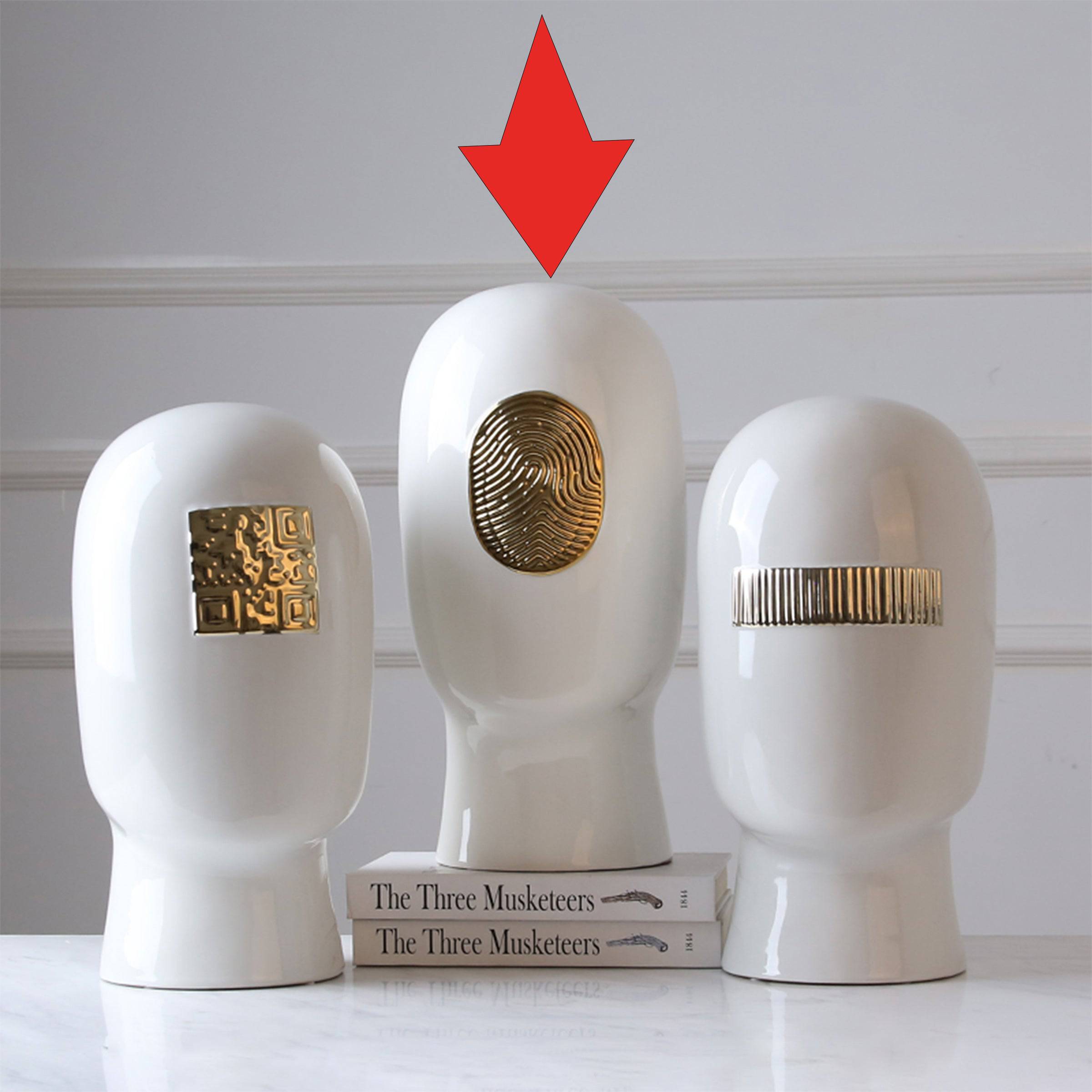 White Figure Decoration-A Fa-D1936A -  Home Decor Figurines - ebarza Furniture UAE | Shop Modern Furniture in Abu Dhabi & Dubai - مفروشات ايبازرا في الامارات | تسوق اثاث عصري وديكورات مميزة في دبي وابوظبي