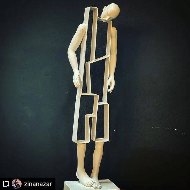 White Figure Resin Decoration Fc-Sz2025B -  Home Decor Figurines - ebarza Furniture UAE | Shop Modern Furniture in Abu Dhabi & Dubai - مفروشات ايبازرا في الامارات | تسوق اثاث عصري وديكورات مميزة في دبي وابوظبي