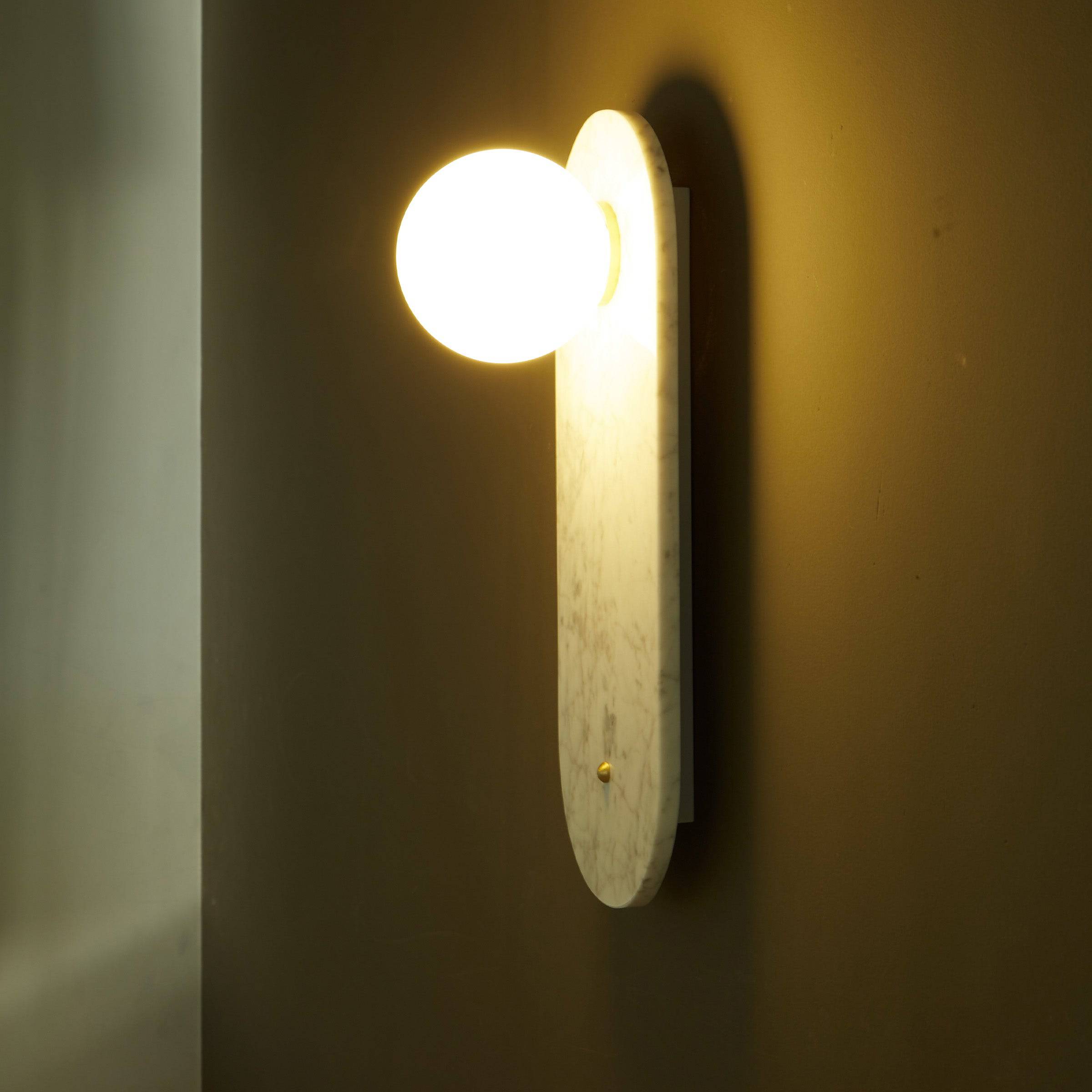 White Marble Wall Lamp 6617-We -  Wall Lamps - ebarza Furniture UAE | Shop Modern Furniture in Abu Dhabi & Dubai - مفروشات ايبازرا في الامارات | تسوق اثاث عصري وديكورات مميزة في دبي وابوظبي