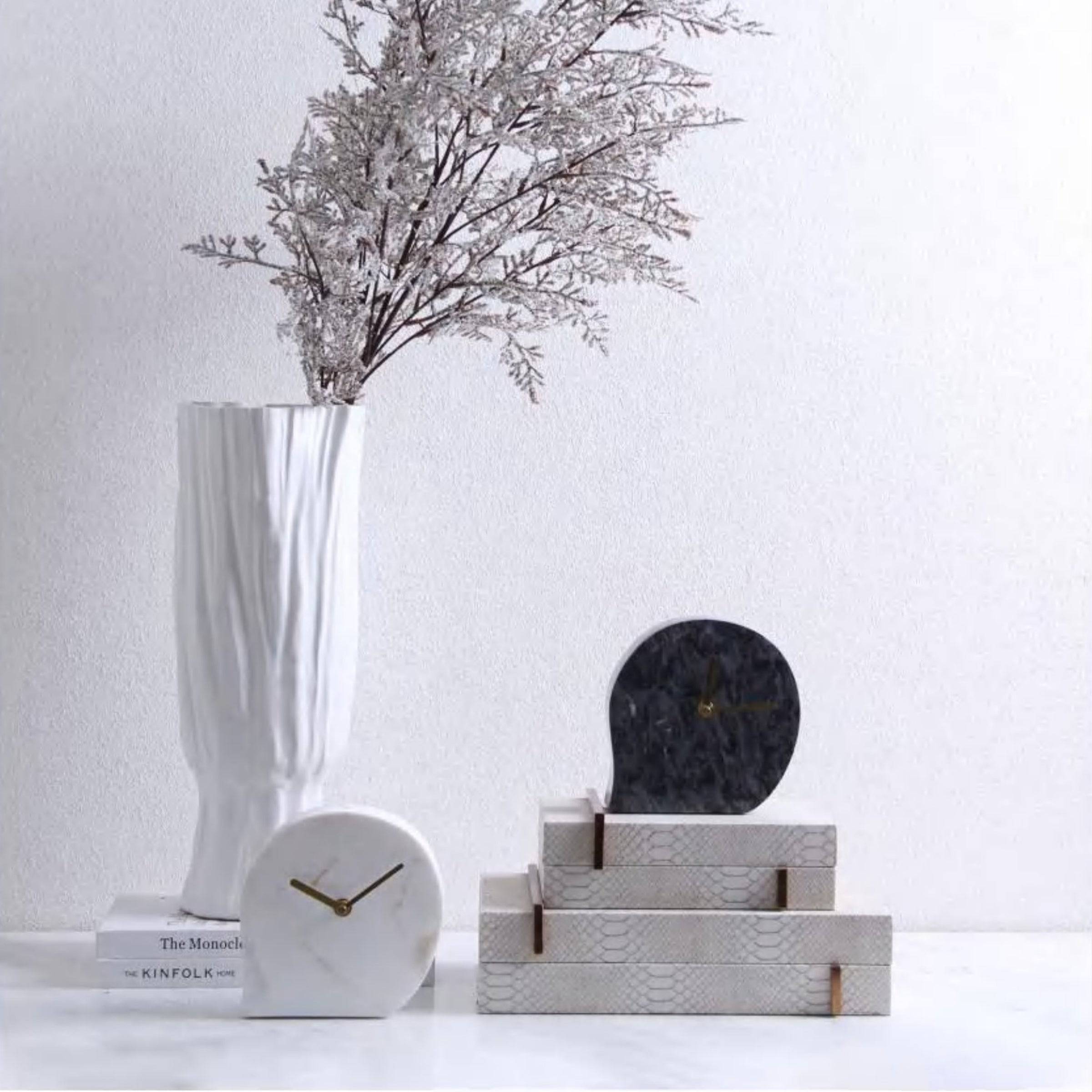 White Simple Marble Clock Fb-T2010A -  Clocks - ebarza Furniture UAE | Shop Modern Furniture in Abu Dhabi & Dubai - مفروشات ايبازرا في الامارات | تسوق اثاث عصري وديكورات مميزة في دبي وابوظبي
