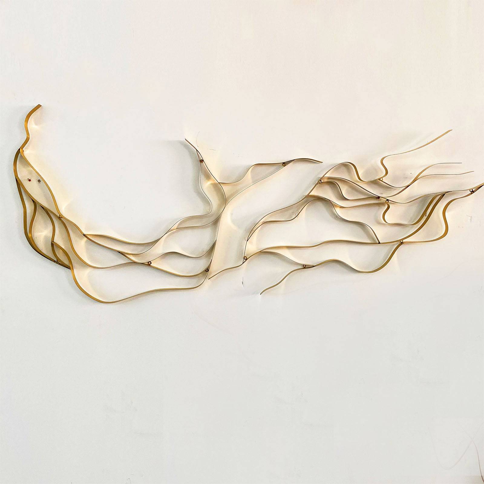 Wind Handcrafted Stainless Steel Artwork Bg2020027 -  Artwork - ebarza Furniture UAE | Shop Modern Furniture in Abu Dhabi & Dubai - مفروشات ايبازرا في الامارات | تسوق اثاث عصري وديكورات مميزة في دبي وابوظبي
