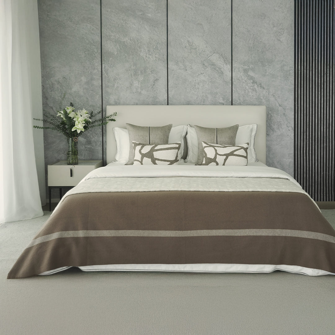 Zola Bedding Set -  EBB046 -  Bedding - ebarza Furniture UAE | Shop Modern Furniture in Abu Dhabi & Dubai - مفروشات ايبازرا في الامارات | تسوق اثاث عصري وديكورات مميزة في دبي وابوظبي