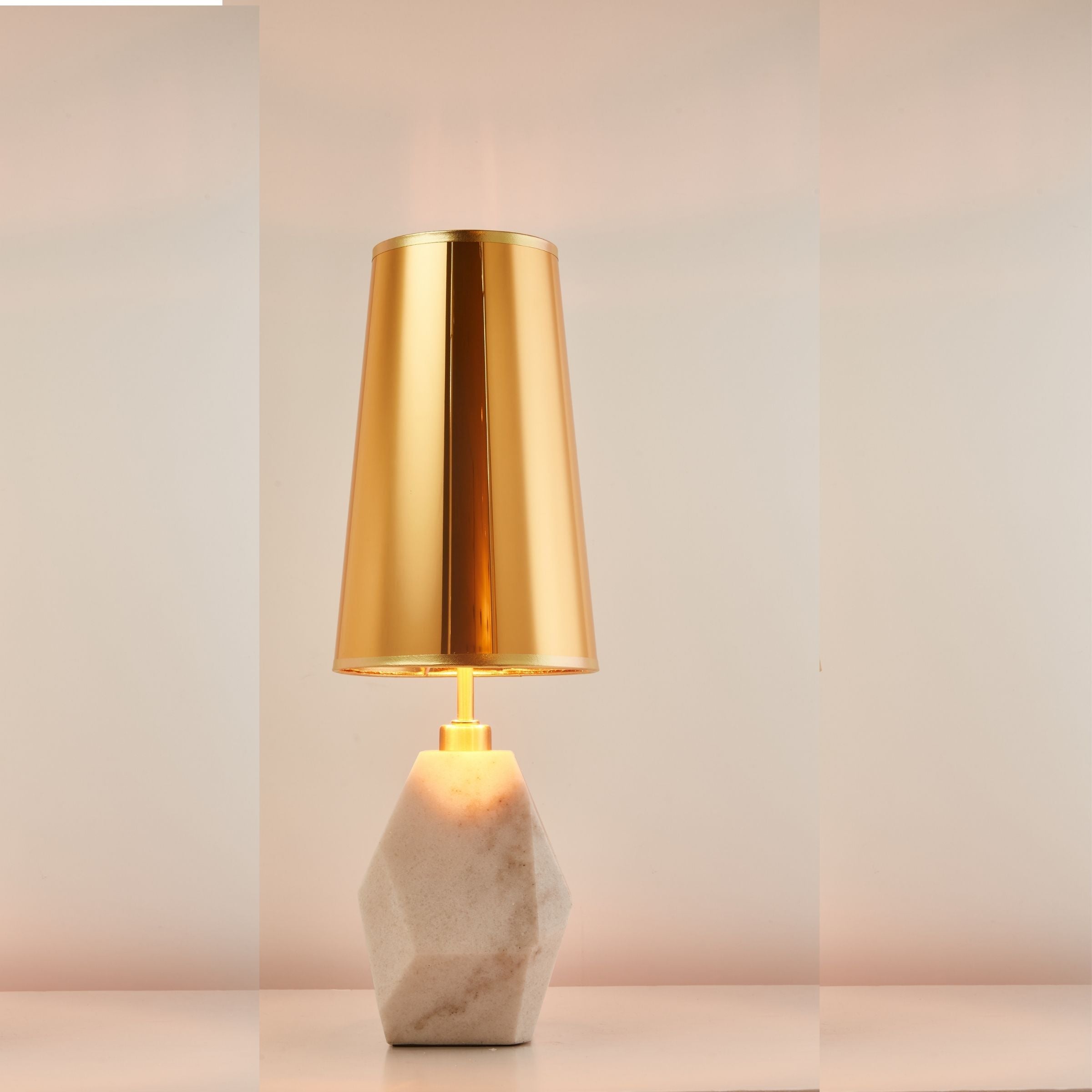 Soul White Marble Table Lamp CY-LTD-1023-W -  Desk\table Lamps - ebarza Furniture UAE | Shop Modern Furniture in Abu Dhabi & Dubai - مفروشات ايبازرا في الامارات | تسوق اثاث عصري وديكورات مميزة في دبي وابوظبي