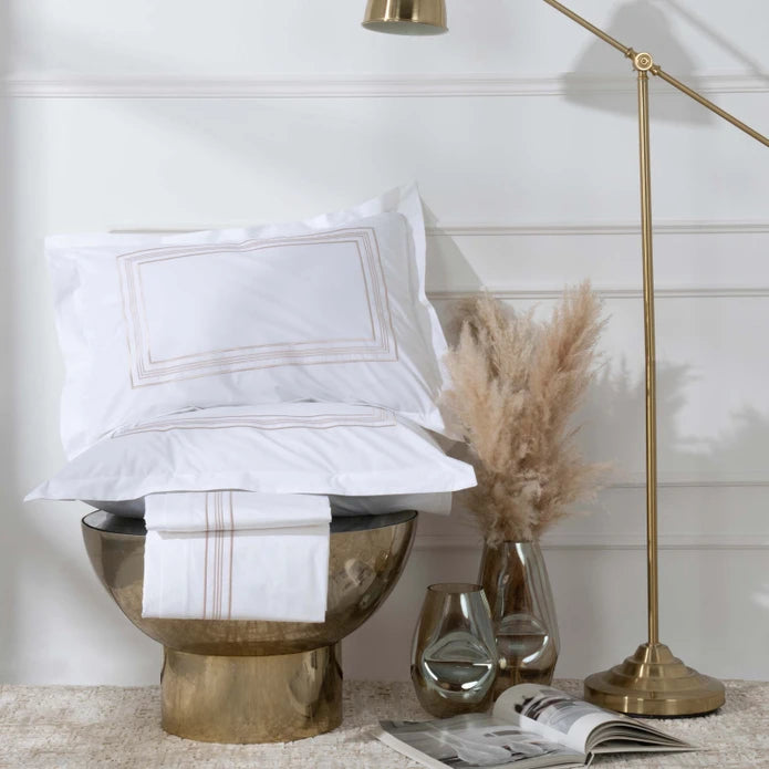 Karaca Home White Collection Freya White Embroidered Percale Double Duvet Cover Set 200.20.01.0100 -  Bedding - ebarza Furniture UAE | Shop Modern Furniture in Abu Dhabi & Dubai - مفروشات ايبازرا في الامارات | تسوق اثاث عصري وديكورات مميزة في دبي وابوظبي