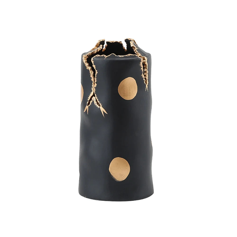 Black & Gold Ceramic Vase With Crack Detail Fa-D22062 -  Vases - ebarza Furniture UAE | Shop Modern Furniture in Abu Dhabi & Dubai - مفروشات ايبازرا في الامارات | تسوق اثاث عصري وديكورات مميزة في دبي وابوظبي