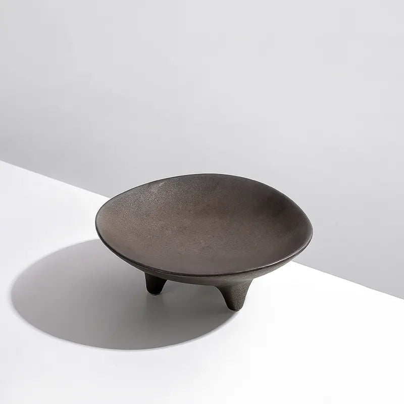 Ceramic Bowl With Feet Fd-D22044 -  Bowls - ebarza Furniture UAE | Shop Modern Furniture in Abu Dhabi & Dubai - مفروشات ايبازرا في الامارات | تسوق اثاث عصري وديكورات مميزة في دبي وابوظبي