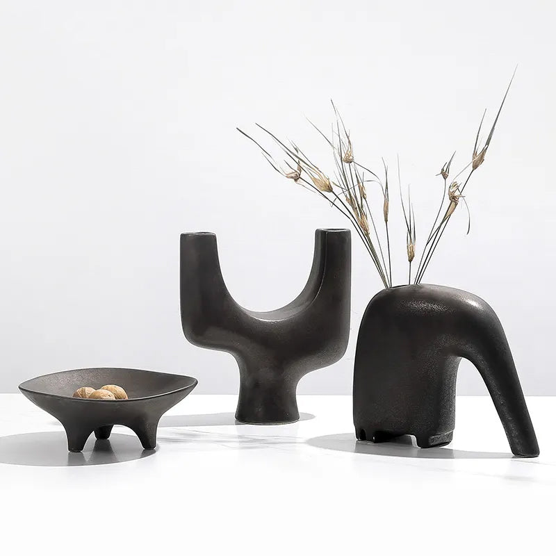 Ceramic Bowl With Feet Fd-D22044 -  Bowls - ebarza Furniture UAE | Shop Modern Furniture in Abu Dhabi & Dubai - مفروشات ايبازرا في الامارات | تسوق اثاث عصري وديكورات مميزة في دبي وابوظبي