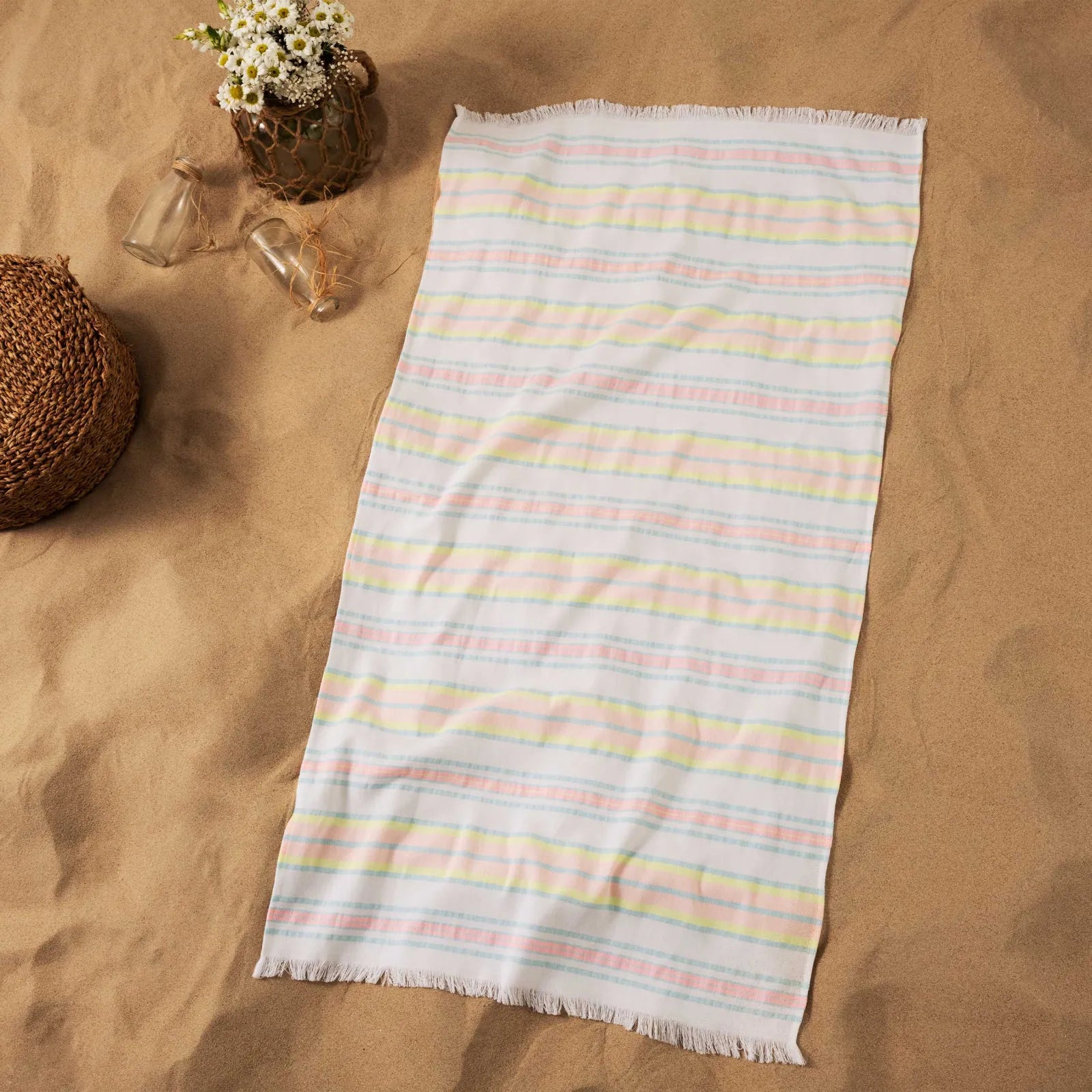 Karaca Home Geo Multi 100% Cotton Peshtemal 70X140 200.20.01.0188 -  Towels - ebarza Furniture UAE | Shop Modern Furniture in Abu Dhabi & Dubai - مفروشات ايبازرا في الامارات | تسوق اثاث عصري وديكورات مميزة في دبي وابوظبي