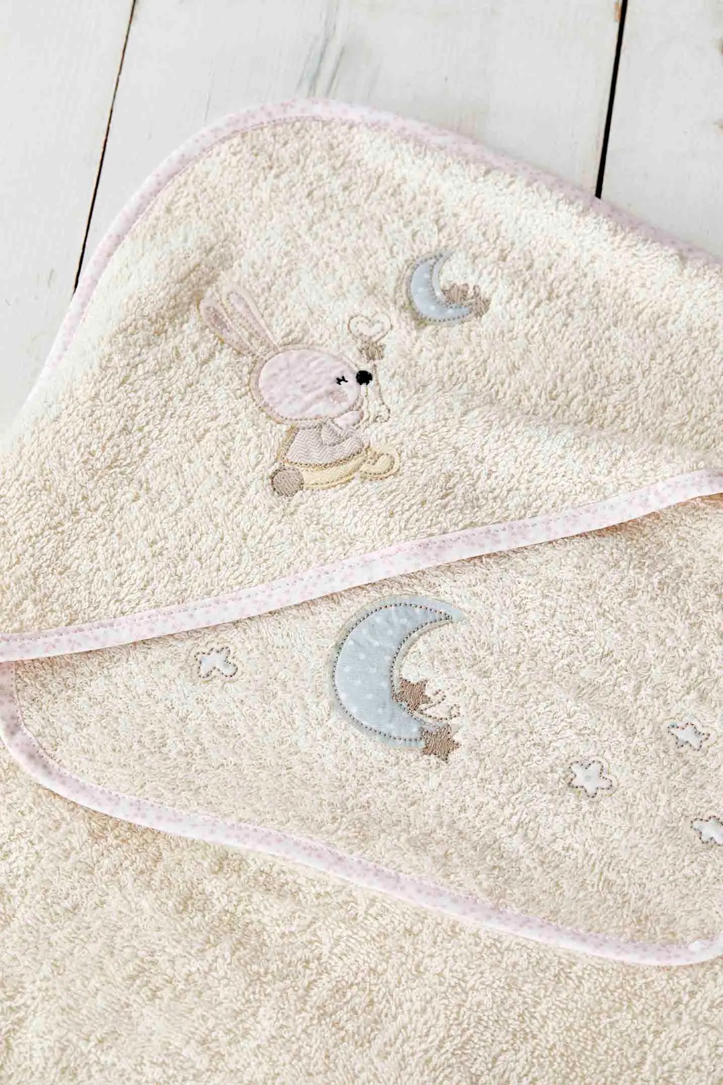 Karaca Home Luna Applique Embroidery 13 Piece Baby Set 200.16.01.0253 -  Bedding - ebarza Furniture UAE | Shop Modern Furniture in Abu Dhabi & Dubai - مفروشات ايبازرا في الامارات | تسوق اثاث عصري وديكورات مميزة في دبي وابوظبي