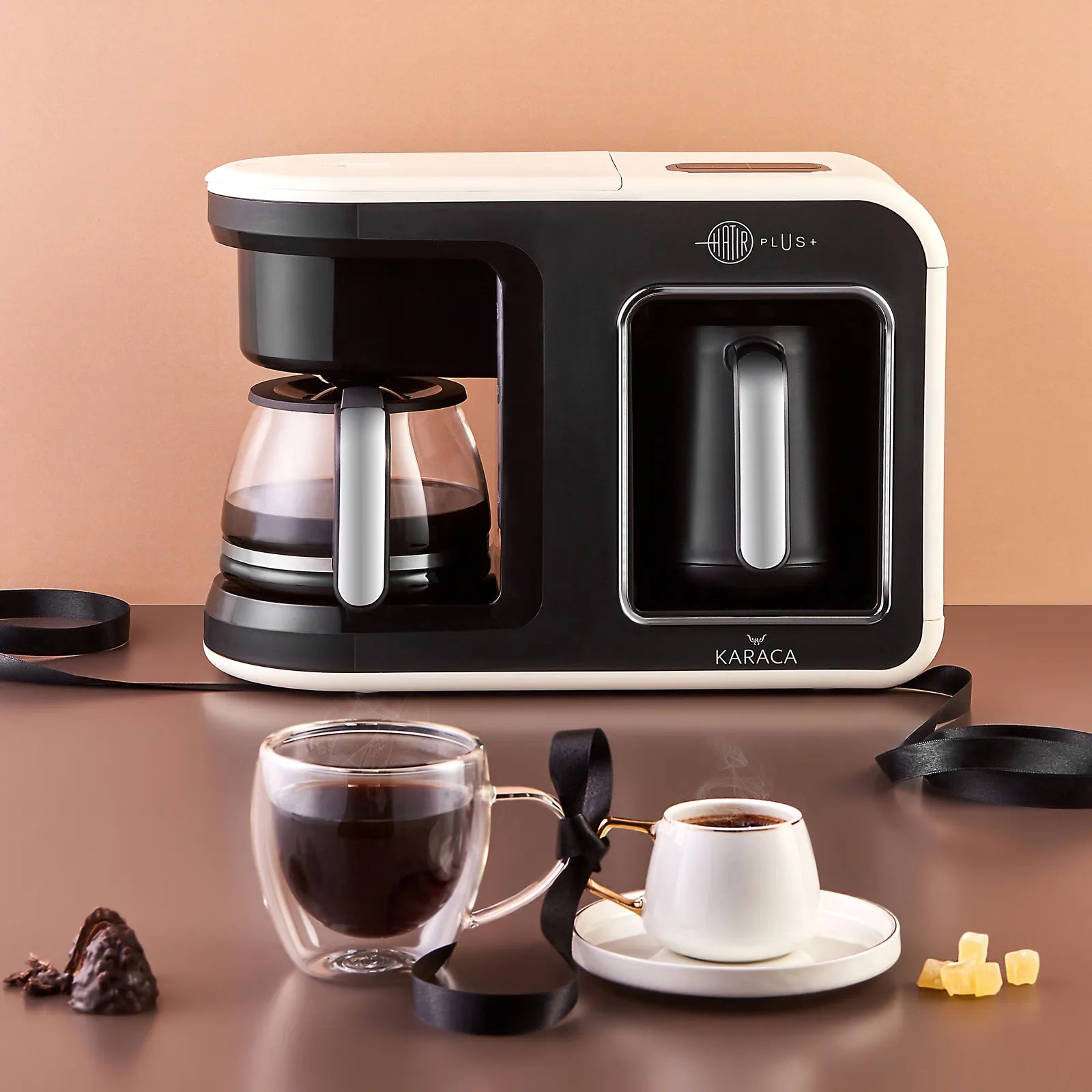 Karaca Pia Double Walled Mug 300 Ml 153.03.07.7775 -  Mugs - ebarza Furniture UAE | Shop Modern Furniture in Abu Dhabi & Dubai - مفروشات ايبازرا في الامارات | تسوق اثاث عصري وديكورات مميزة في دبي وابوظبي