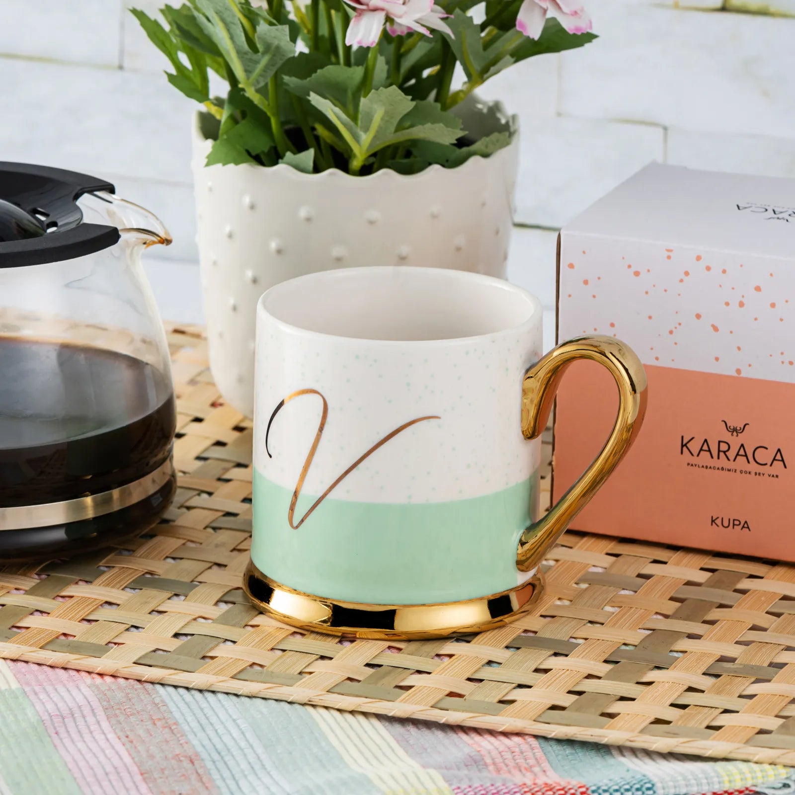 Karaca V Letter Mug 153.03.06.1628 -  Mugs - ebarza Furniture UAE | Shop Modern Furniture in Abu Dhabi & Dubai - مفروشات ايبازرا في الامارات | تسوق اثاث عصري وديكورات مميزة في دبي وابوظبي