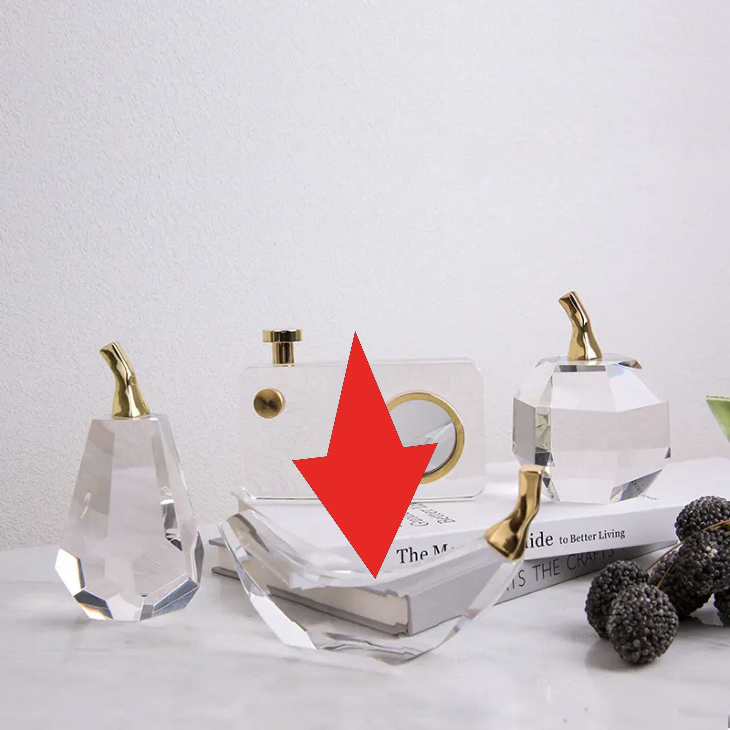 Banana Crystal Decoration Fb-Sj2002 -  Home Decor Figurines - ebarza Furniture UAE | Shop Modern Furniture in Abu Dhabi & Dubai - مفروشات ايبازرا في الامارات | تسوق اثاث عصري وديكورات مميزة في دبي وابوظبي