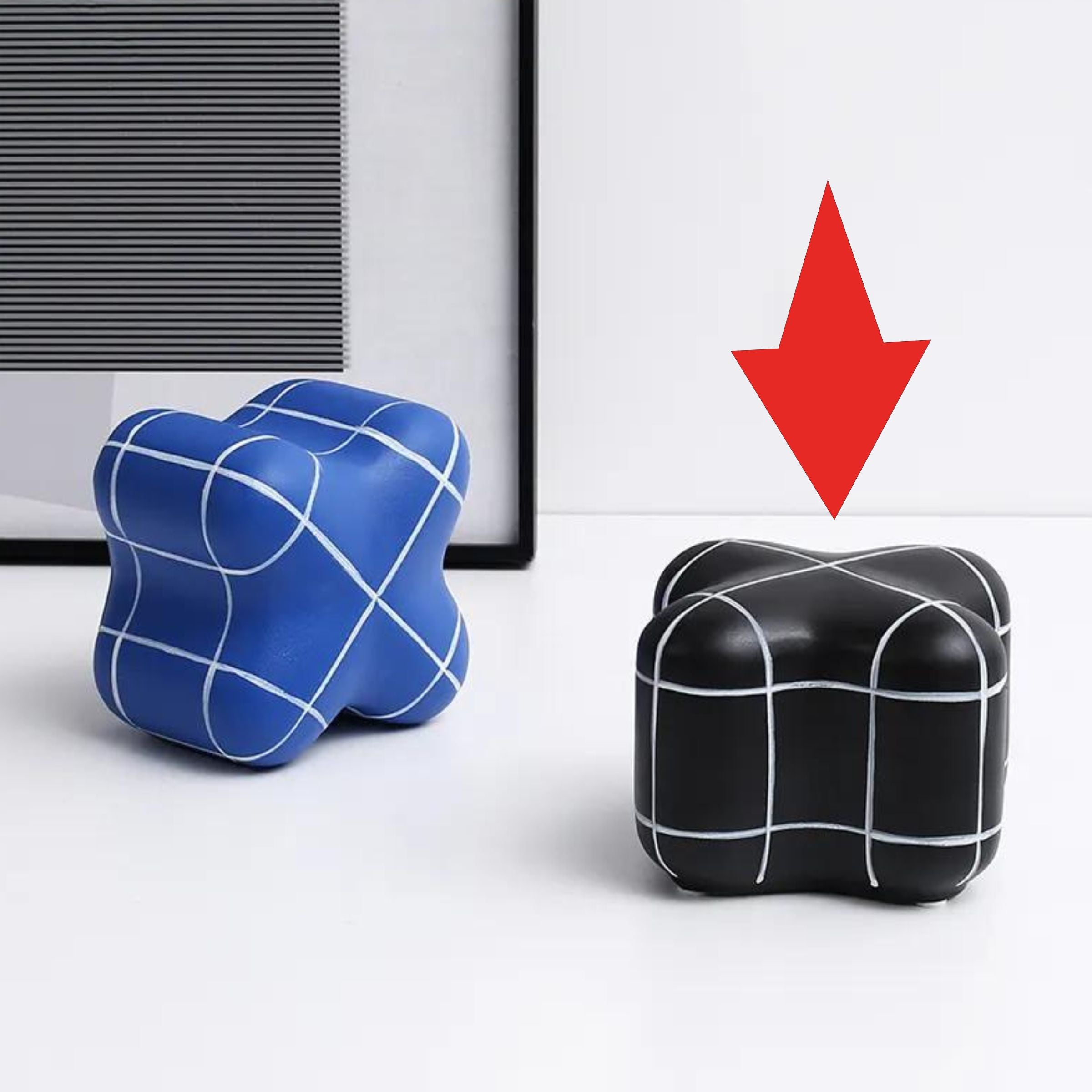 Black Line Square Ornament-B Fa-D21097C -  Home Decor Figurines - ebarza Furniture UAE | Shop Modern Furniture in Abu Dhabi & Dubai - مفروشات ايبازرا في الامارات | تسوق اثاث عصري وديكورات مميزة في دبي وابوظبي