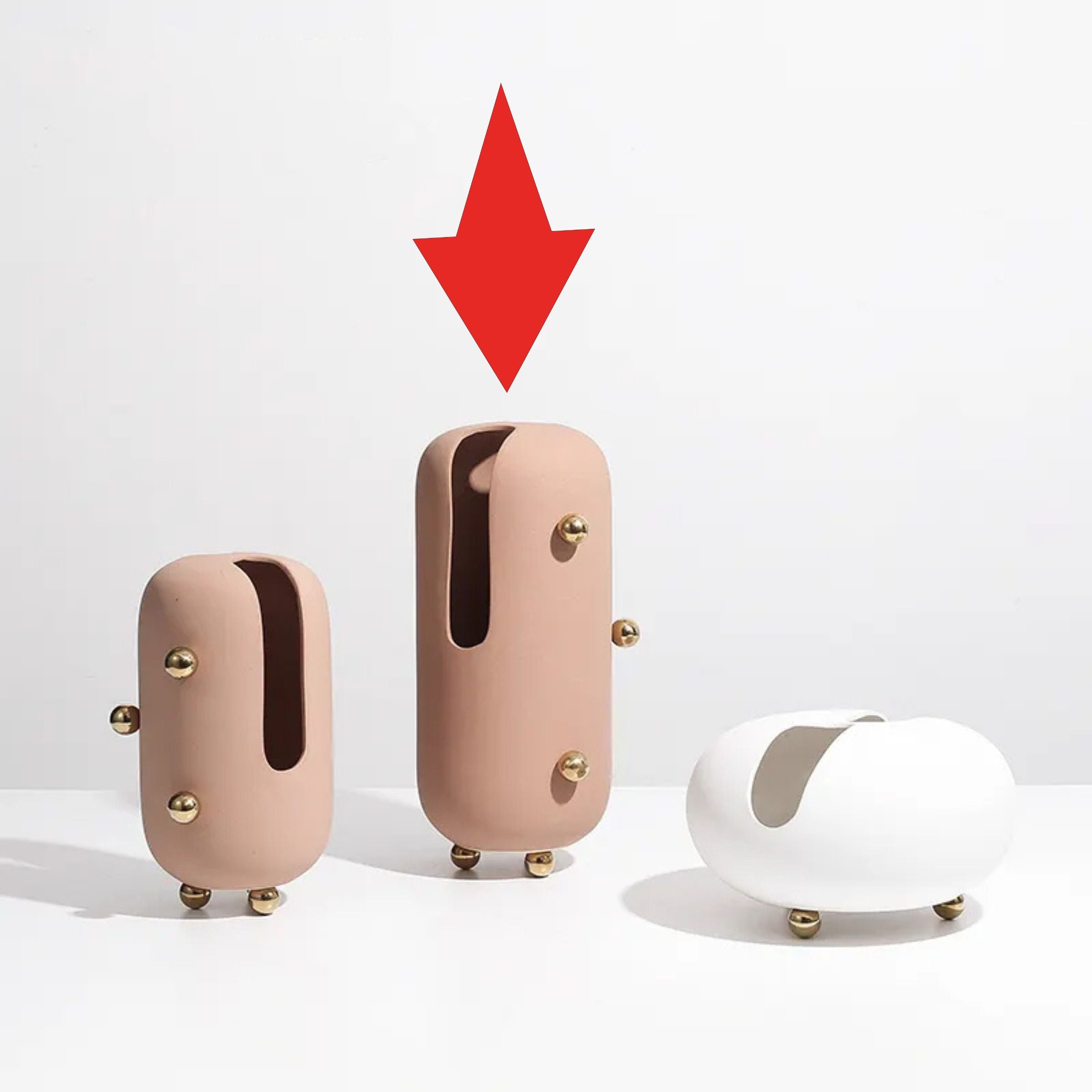 Blush Ceramic Vase With Gold Stainless Steel Detail Fd-D22064A -  Vases - ebarza Furniture UAE | Shop Modern Furniture in Abu Dhabi & Dubai - مفروشات ايبازرا في الامارات | تسوق اثاث عصري وديكورات مميزة في دبي وابوظبي