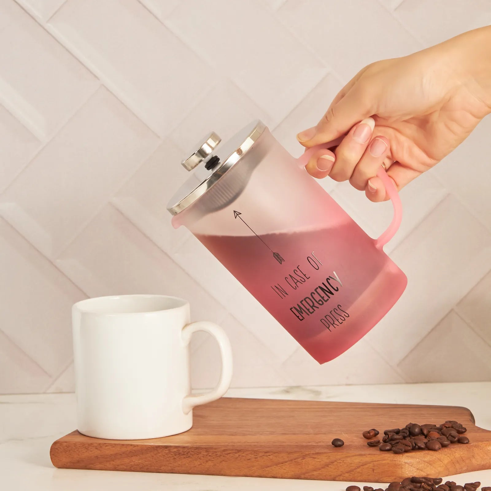 Karaca Emergency Frenchpress Pink 600 Ml 153.03.08.1773 -  Kitchen Appliances - ebarza Furniture UAE | Shop Modern Furniture in Abu Dhabi & Dubai - مفروشات ايبازرا في الامارات | تسوق اثاث عصري وديكورات مميزة في دبي وابوظبي