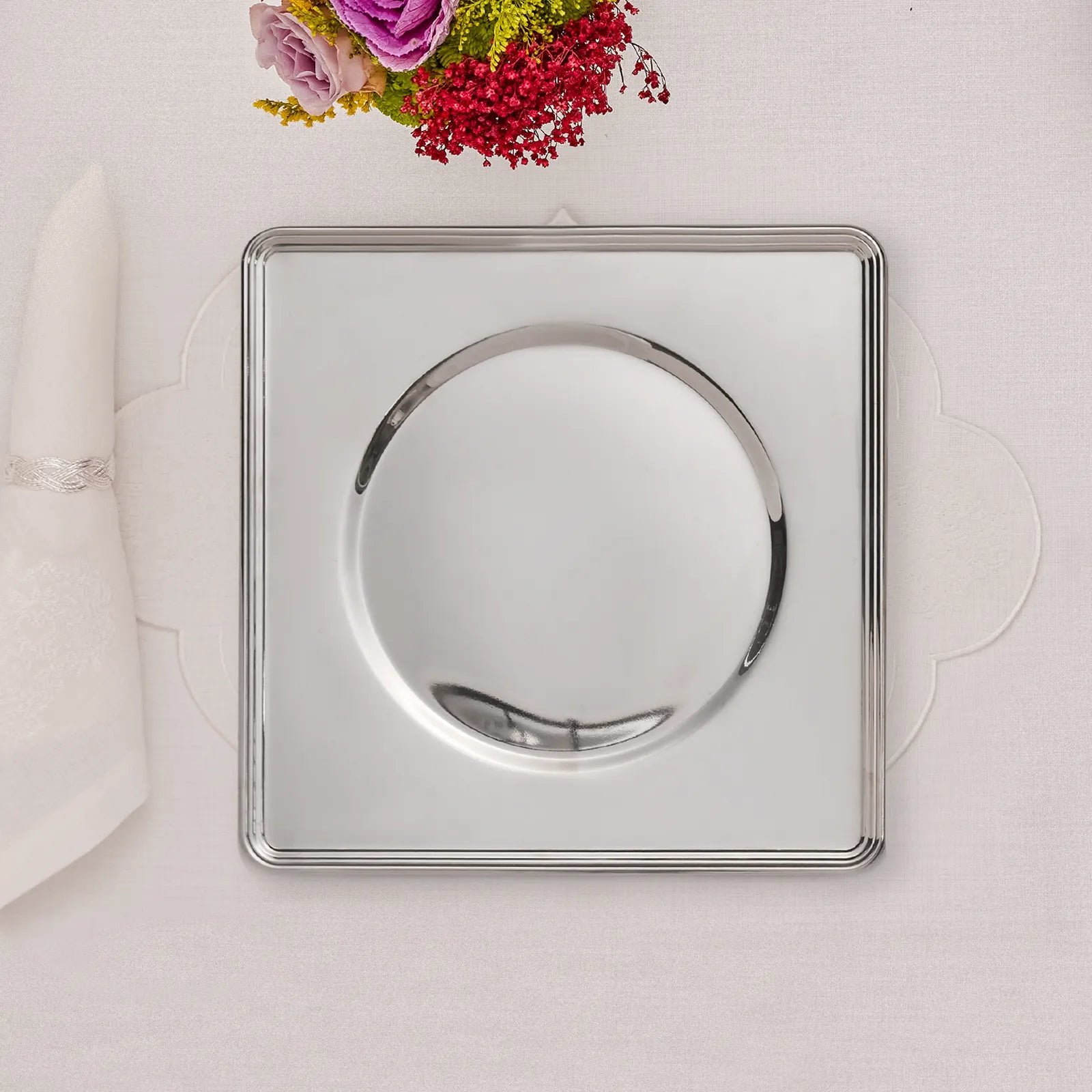 Karaca Home Glamor Metal Supla Silver Set Of 6 300.21.02.0609 -  Plates - ebarza Furniture UAE | Shop Modern Furniture in Abu Dhabi & Dubai - مفروشات ايبازرا في الامارات | تسوق اثاث عصري وديكورات مميزة في دبي وابوظبي