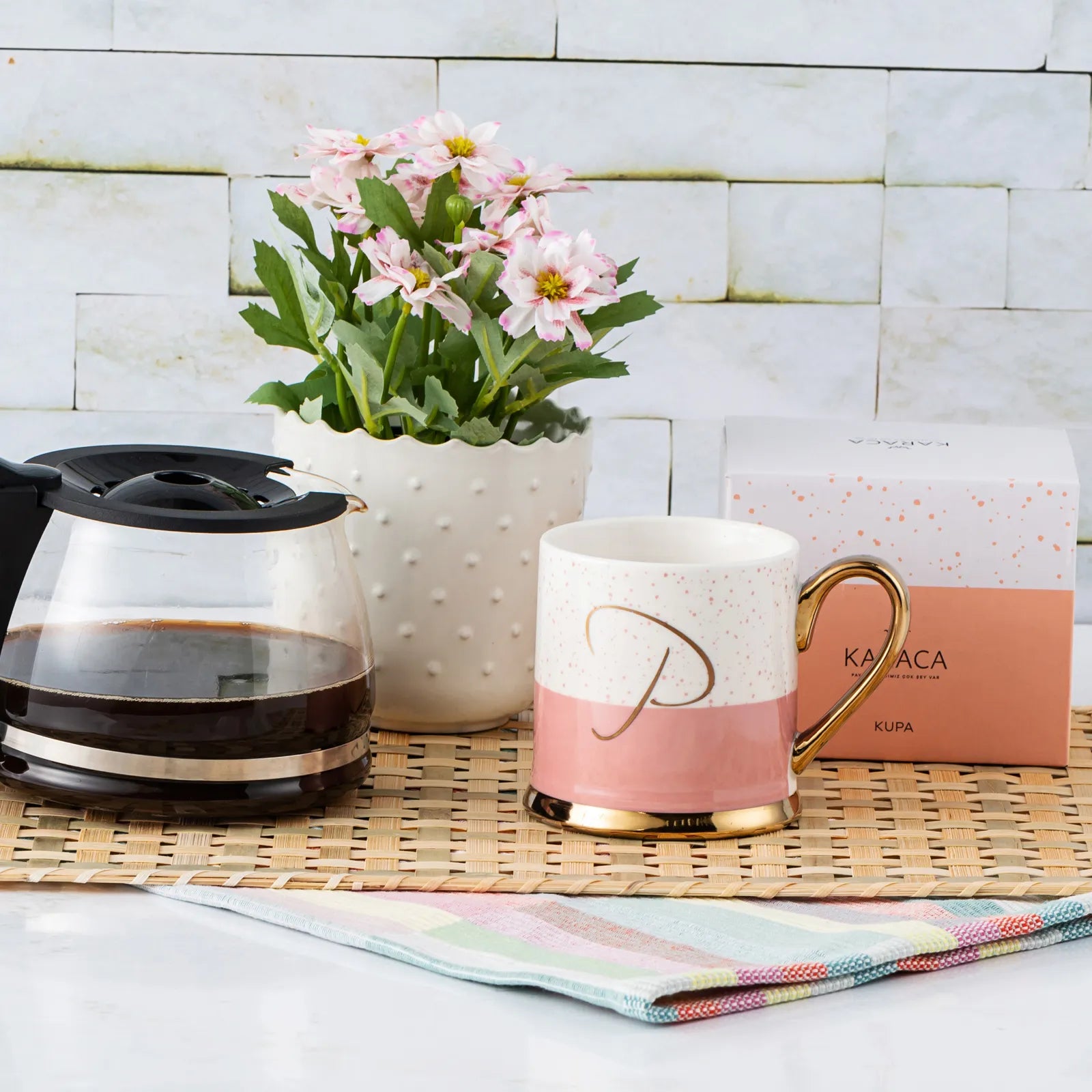 Karaca Mug With Letter P 153.03.06.1623 -  Mugs - ebarza Furniture UAE | Shop Modern Furniture in Abu Dhabi & Dubai - مفروشات ايبازرا في الامارات | تسوق اثاث عصري وديكورات مميزة في دبي وابوظبي