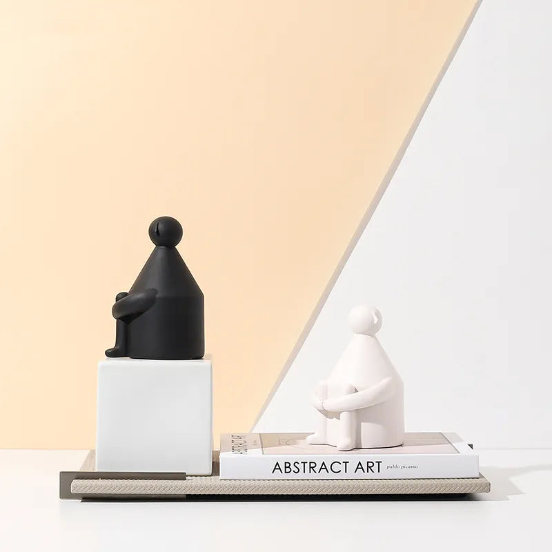 Round Head White Man White Fc-Sz22006A -  Home Decor Figurines - ebarza Furniture UAE | Shop Modern Furniture in Abu Dhabi & Dubai - مفروشات ايبازرا في الامارات | تسوق اثاث عصري وديكورات مميزة في دبي وابوظبي