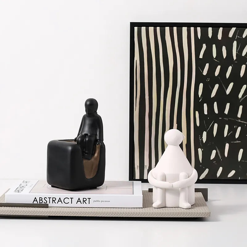 Round Head White Man White Fc-Sz22006A -  Home Decor Figurines - ebarza Furniture UAE | Shop Modern Furniture in Abu Dhabi & Dubai - مفروشات ايبازرا في الامارات | تسوق اثاث عصري وديكورات مميزة في دبي وابوظبي