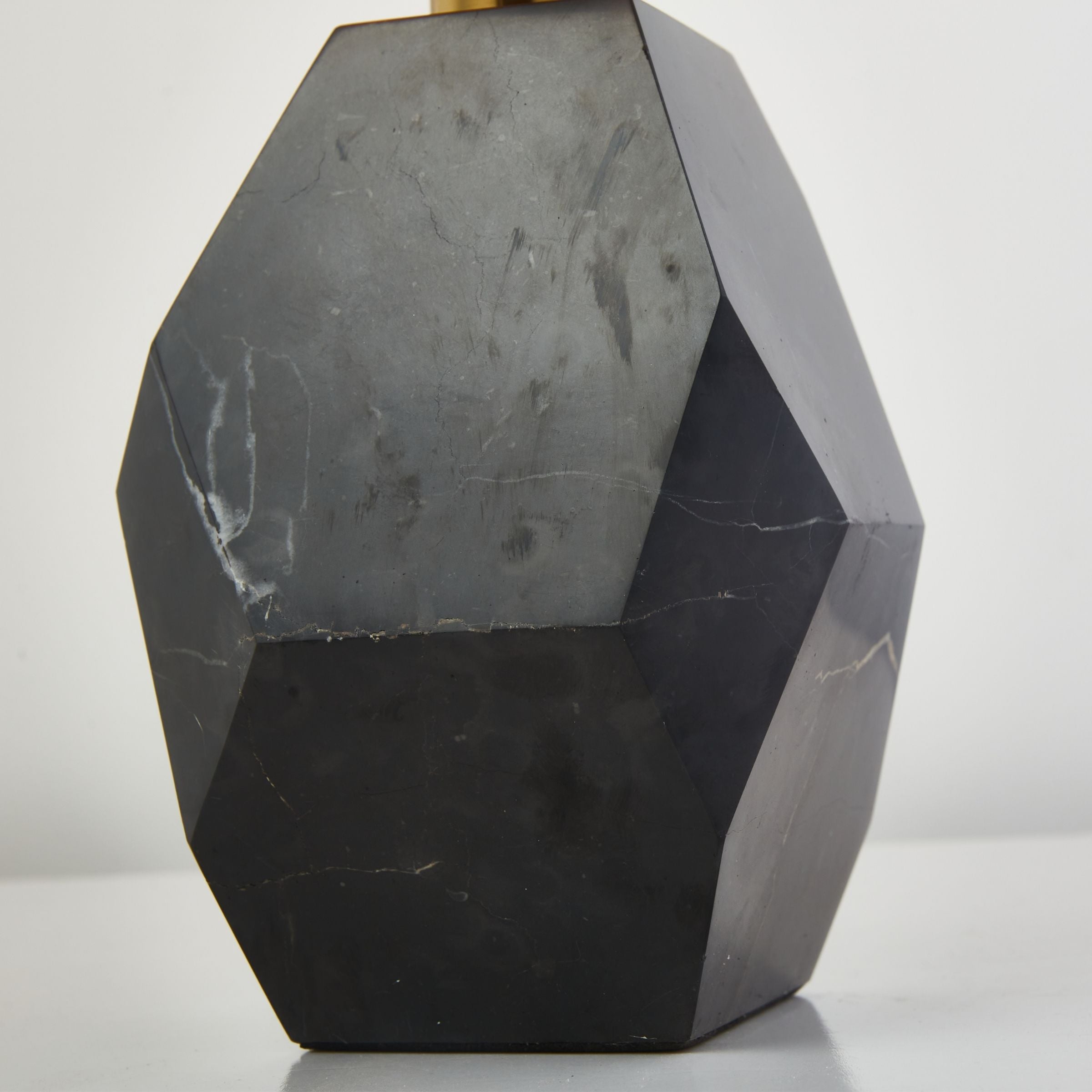 Soul Black Marble Table Lamp CY-LTD-1023-B -  Desk\table Lamps - ebarza Furniture UAE | Shop Modern Furniture in Abu Dhabi & Dubai - مفروشات ايبازرا في الامارات | تسوق اثاث عصري وديكورات مميزة في دبي وابوظبي